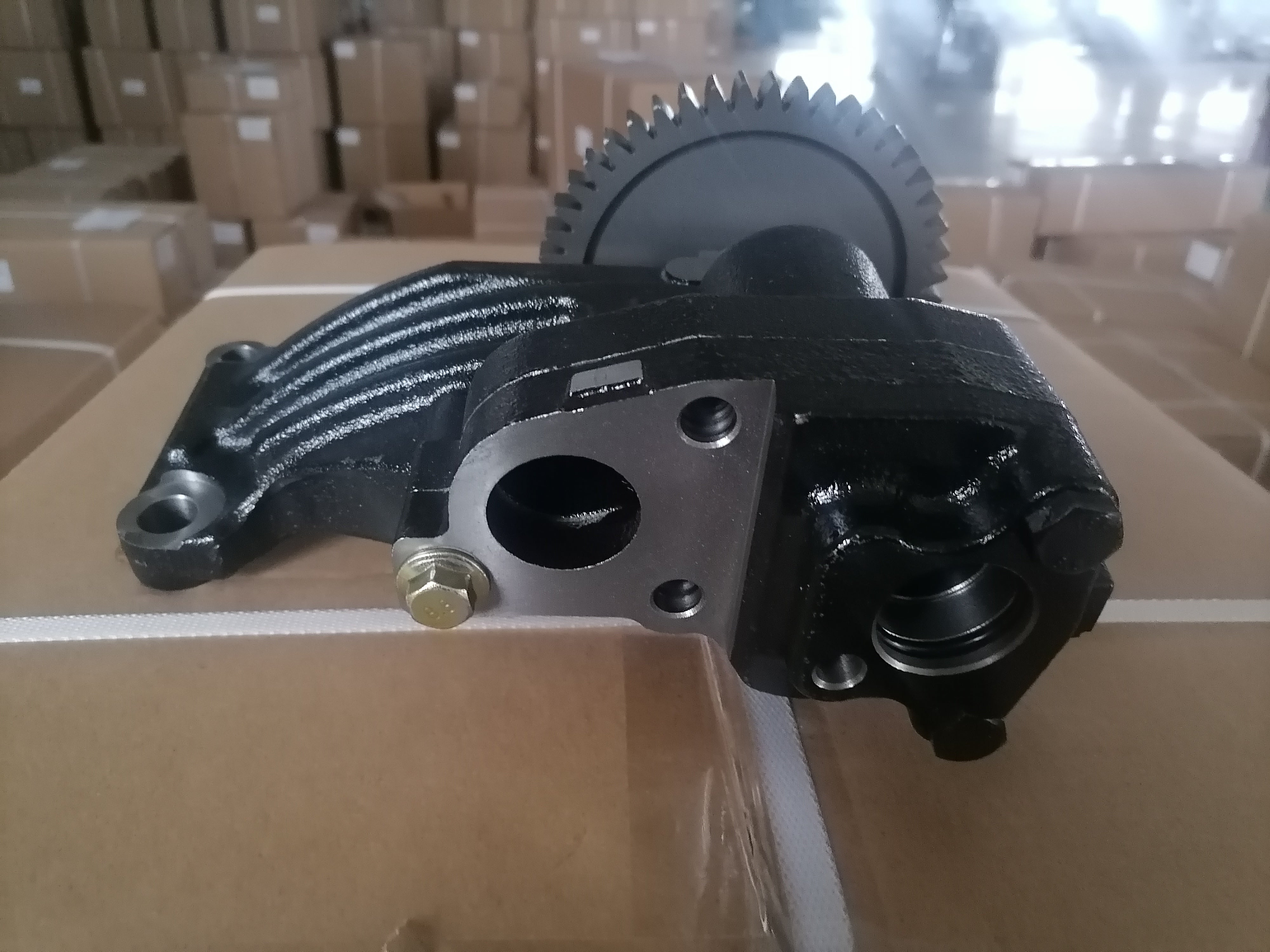 Replacement Oil Pump RE543187 for John Deere Tractor 8130 8225 8295 8310 8335 8345