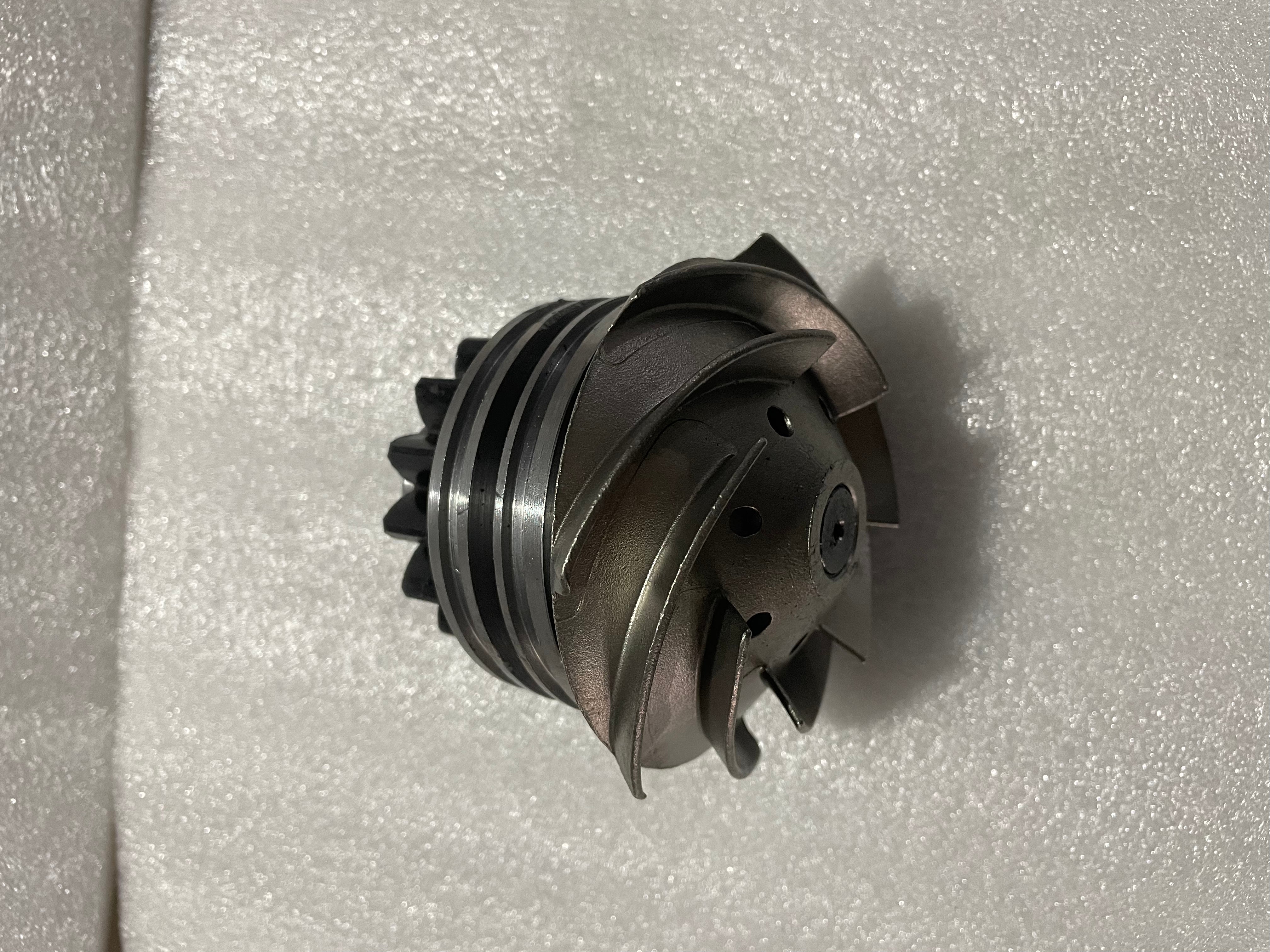 Aftermarket NEW Water Pump RE530194 Fit John Deere DOZER CRAWLER 850JR EXCAVATOR 350DLC