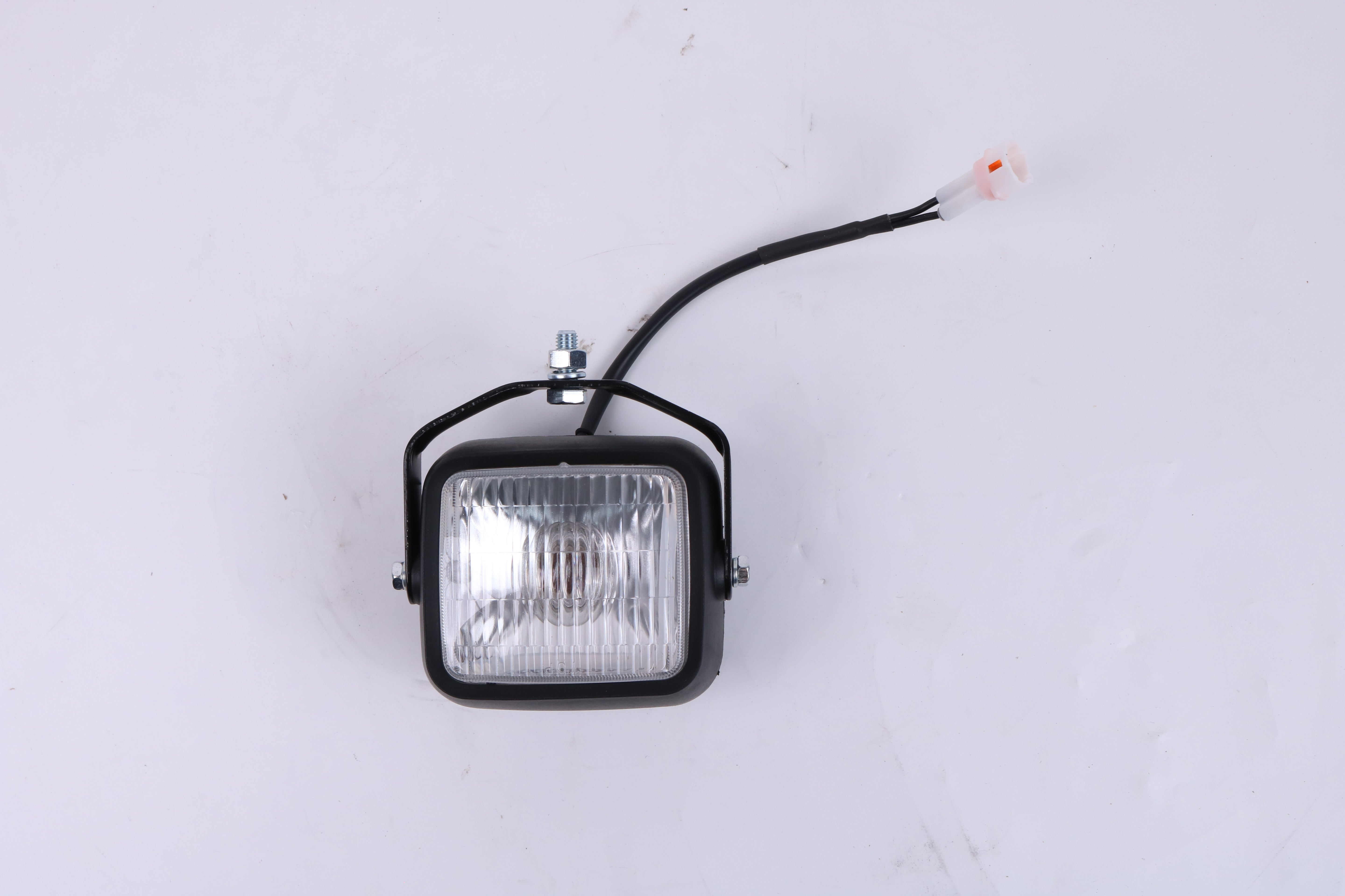 Replacement Head Lamp 56510-12241-71 for Toyota Forklift 7FBCU30 7FBCU35 7FBEU18 5FBE18 8FBCU30 8FBCU20 8FBE15U 8FBE20U