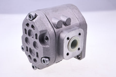 Hydraulic Pump for Ford New Holland 1910 2110 Aftermarket Part Number SBA340450420 83939932 9217977