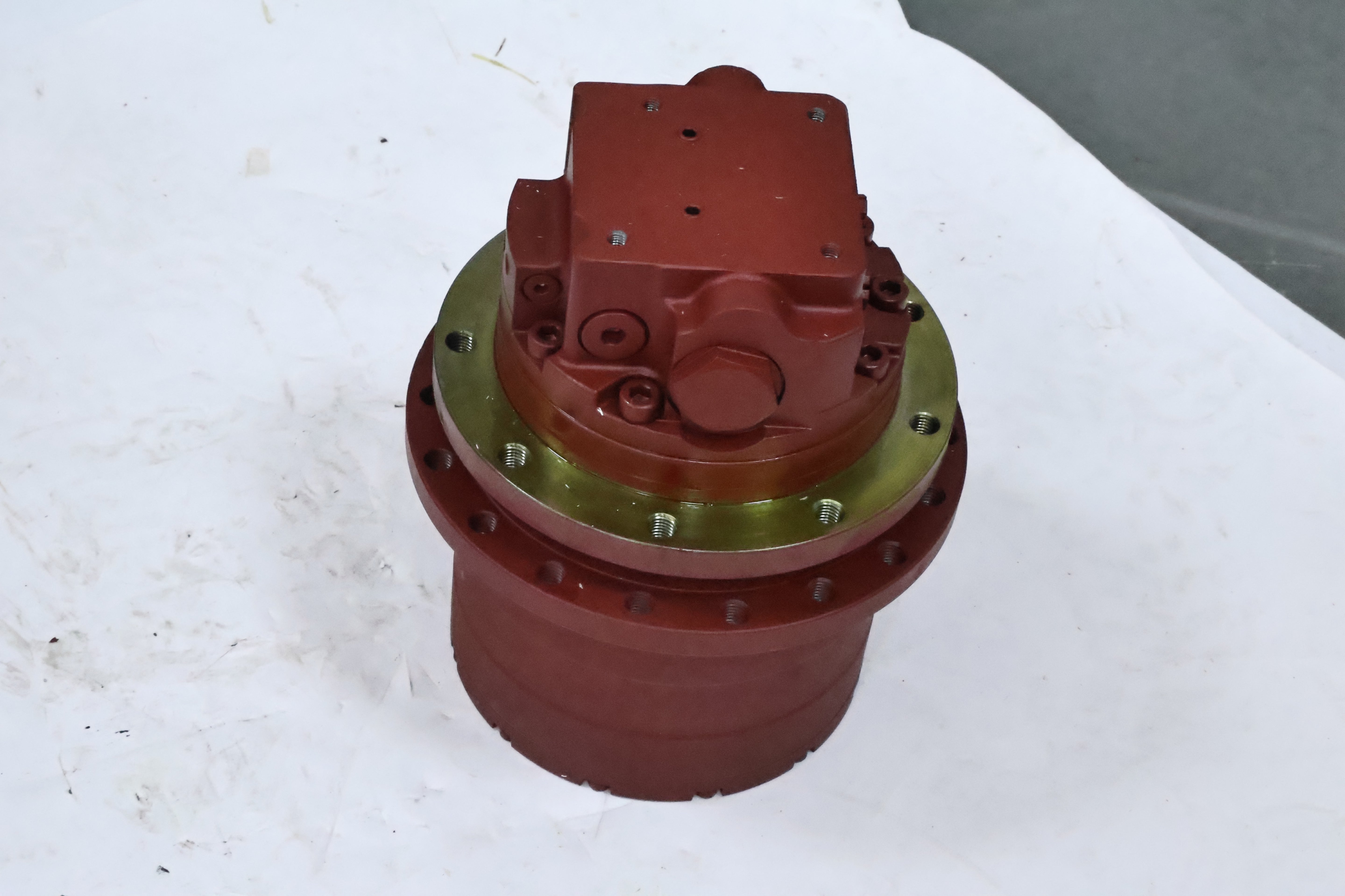Hydraulic Final Drive Motor AT110503 for John Deere Excavator 25 30