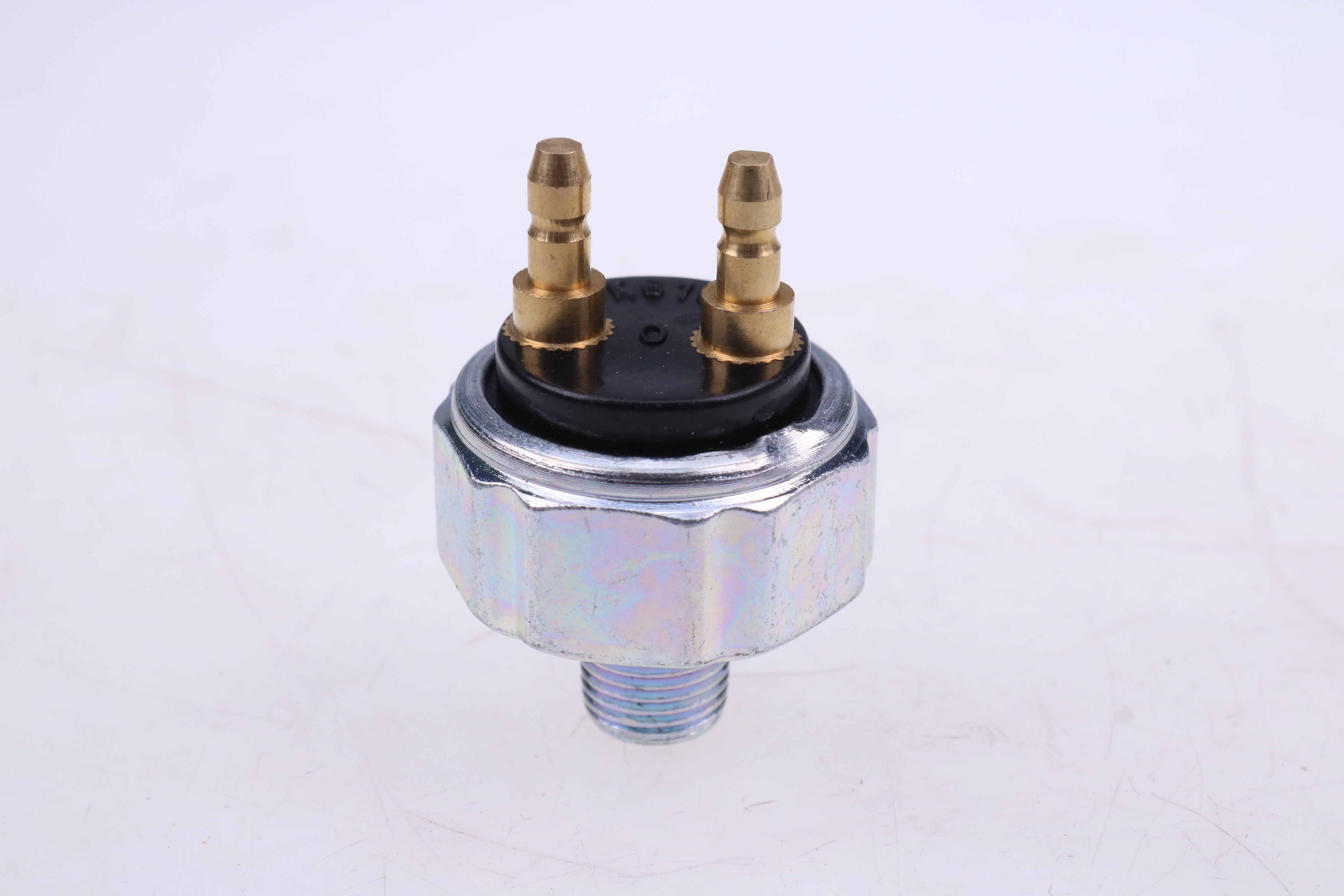 Aftermarket Pressure Switch D139904 for CASE Tractor 650 550 1150H 1450B 1455B 750H 850D 855E Loader 1835C 1840 590 480E 580K Forklift 584E 585E 586E