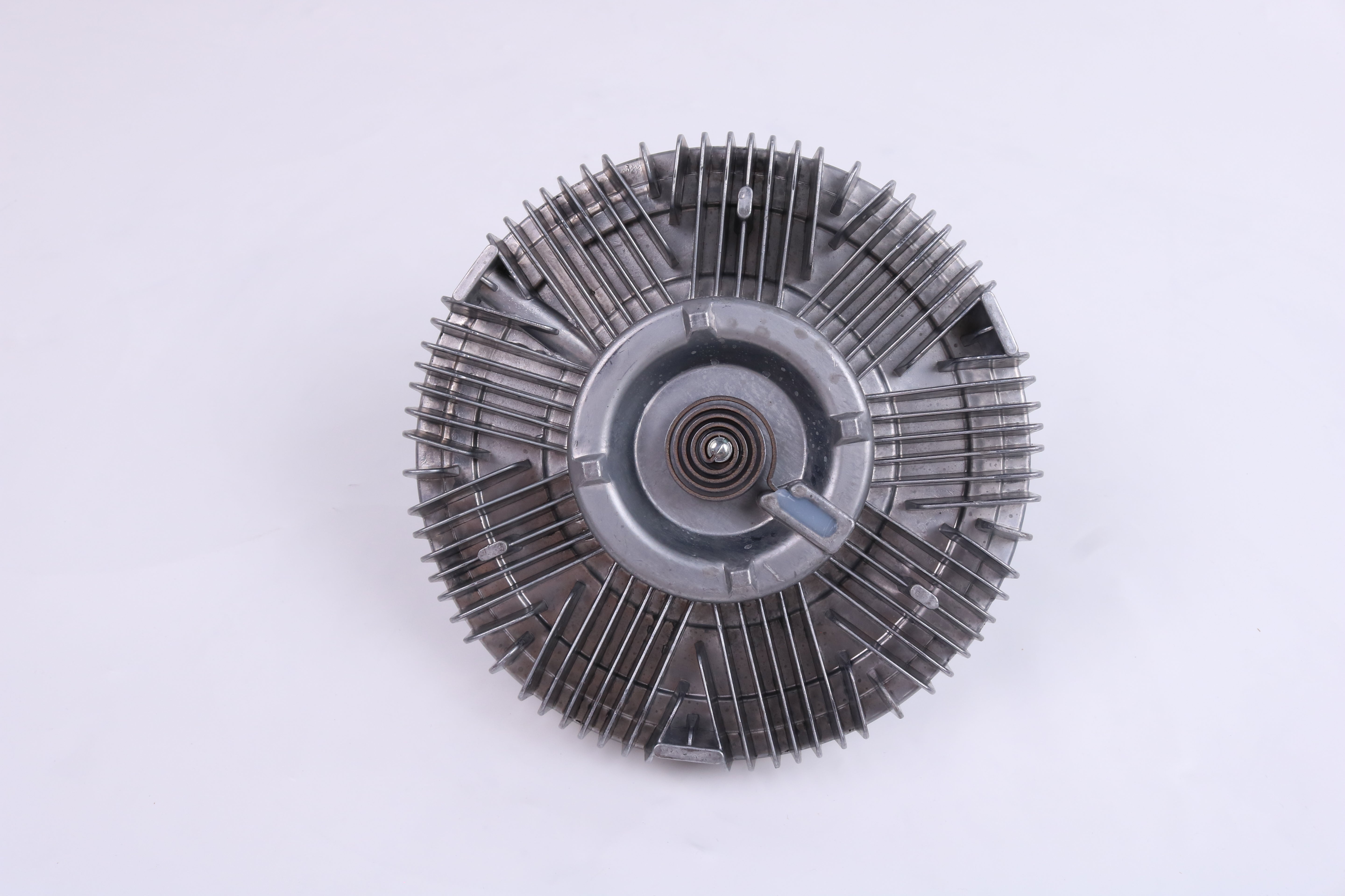 Viscous Fan Clutch 246462A2 246462A1 for Case CX70, MX100C, CX80, MX80C, CX90, MX90C, CX100