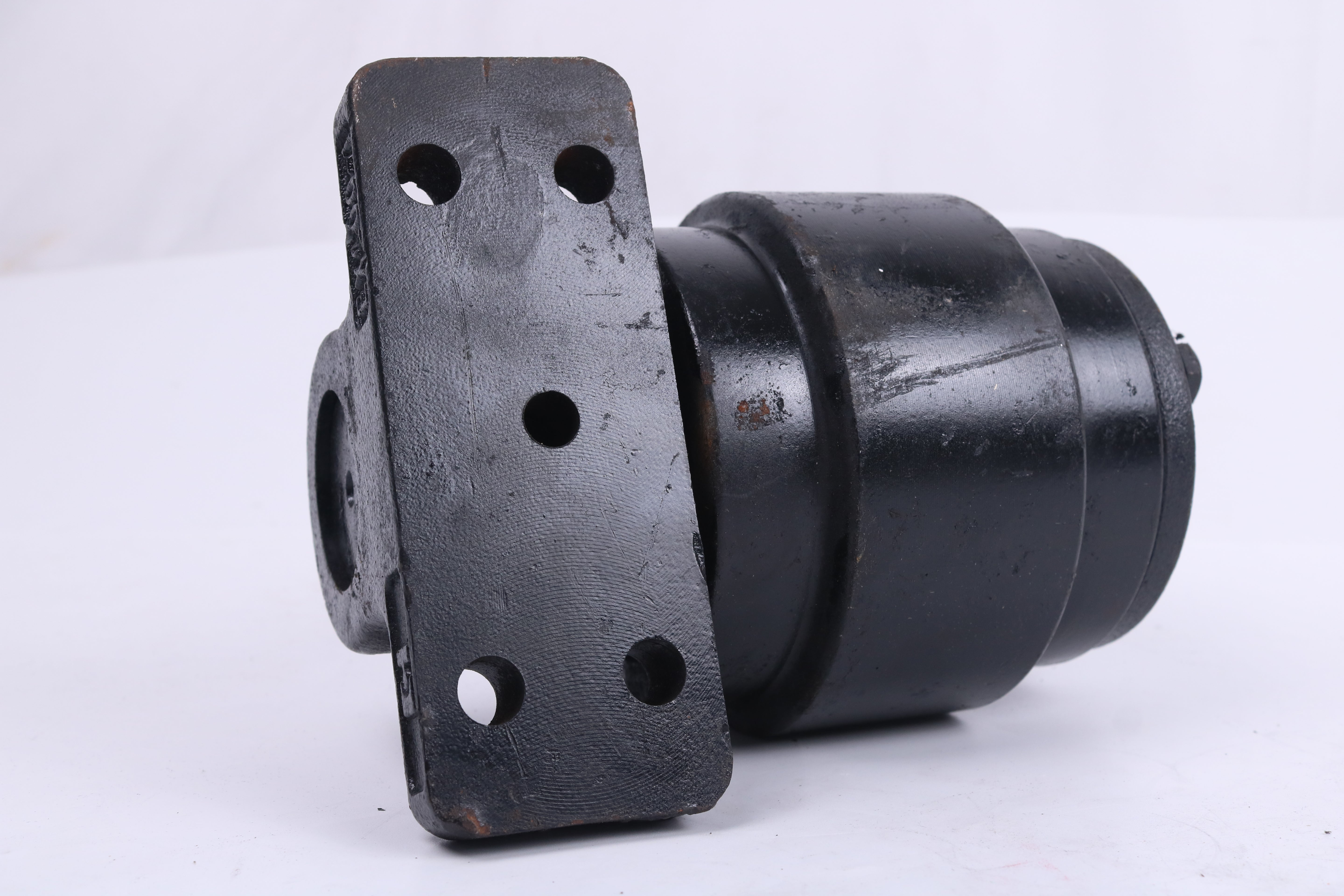 Carrier Roller Upper Roller 9092400 for Hitachi Excavator EX100 EX120 EX130 EX135