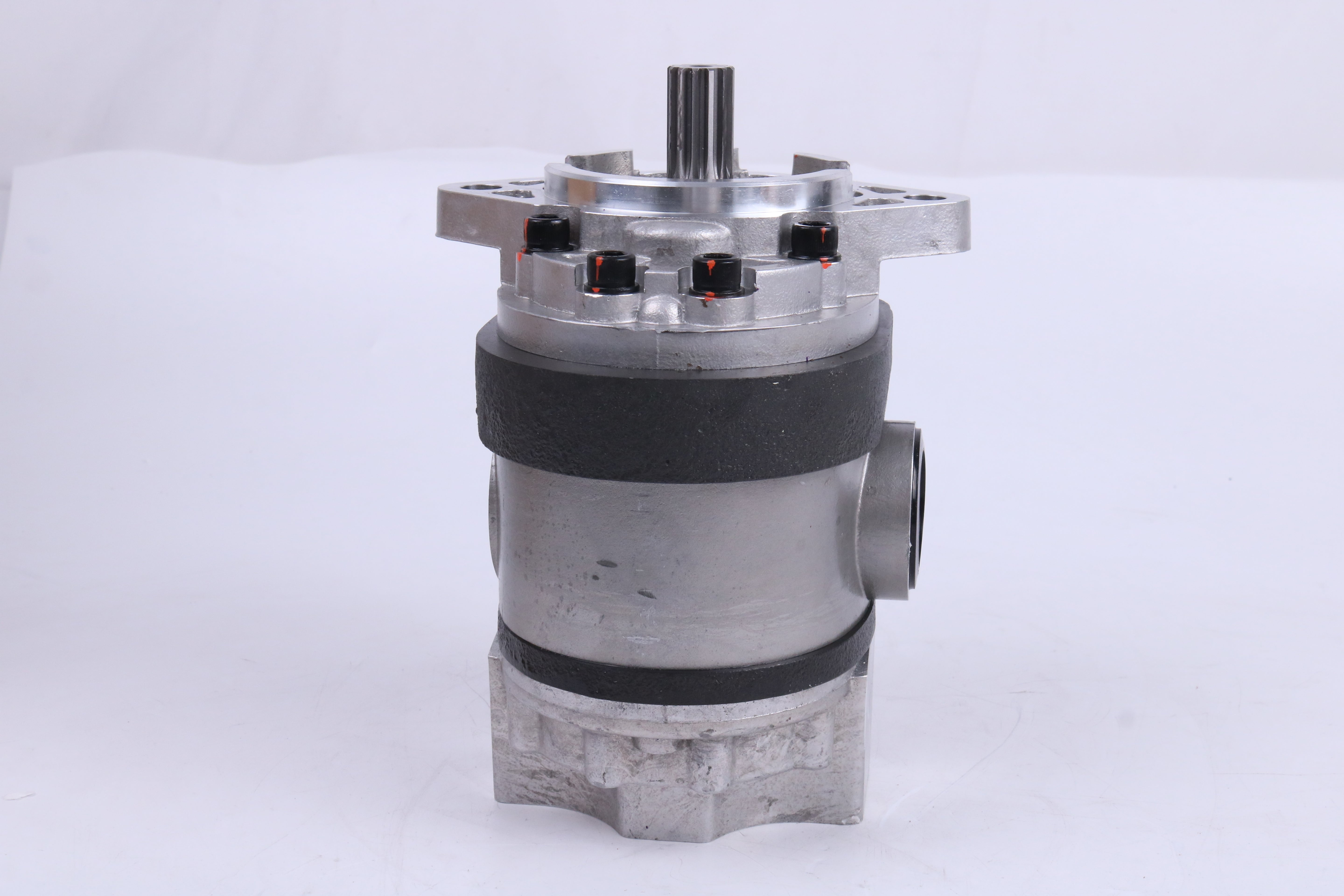 Gear Pump D126580 Compatible with Case 580D 580SD 580E 580SE 584D 585D 586D Backhoe