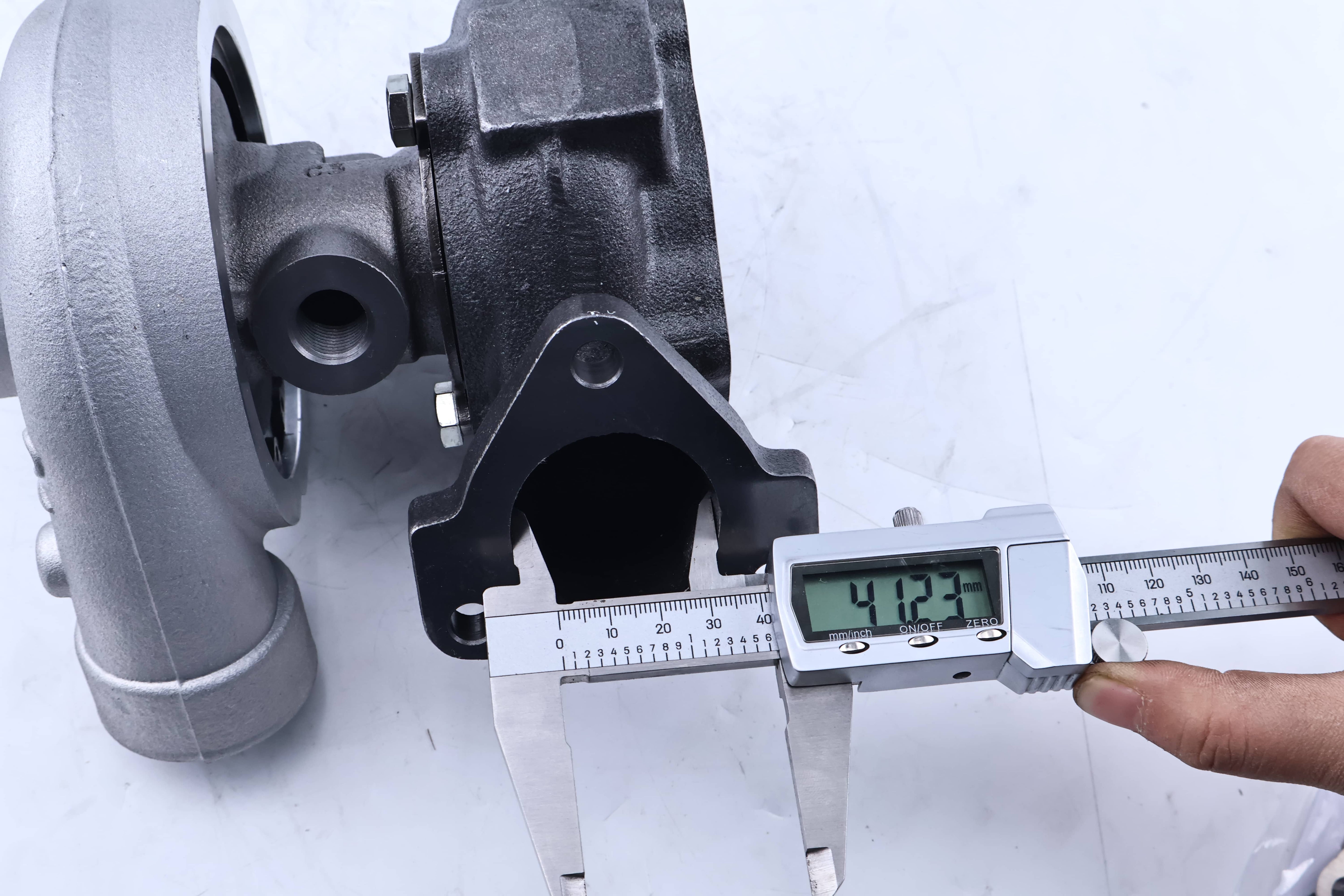 Turbocharger 04173990KZ for Deutz BF4L1011T BF4L1011F