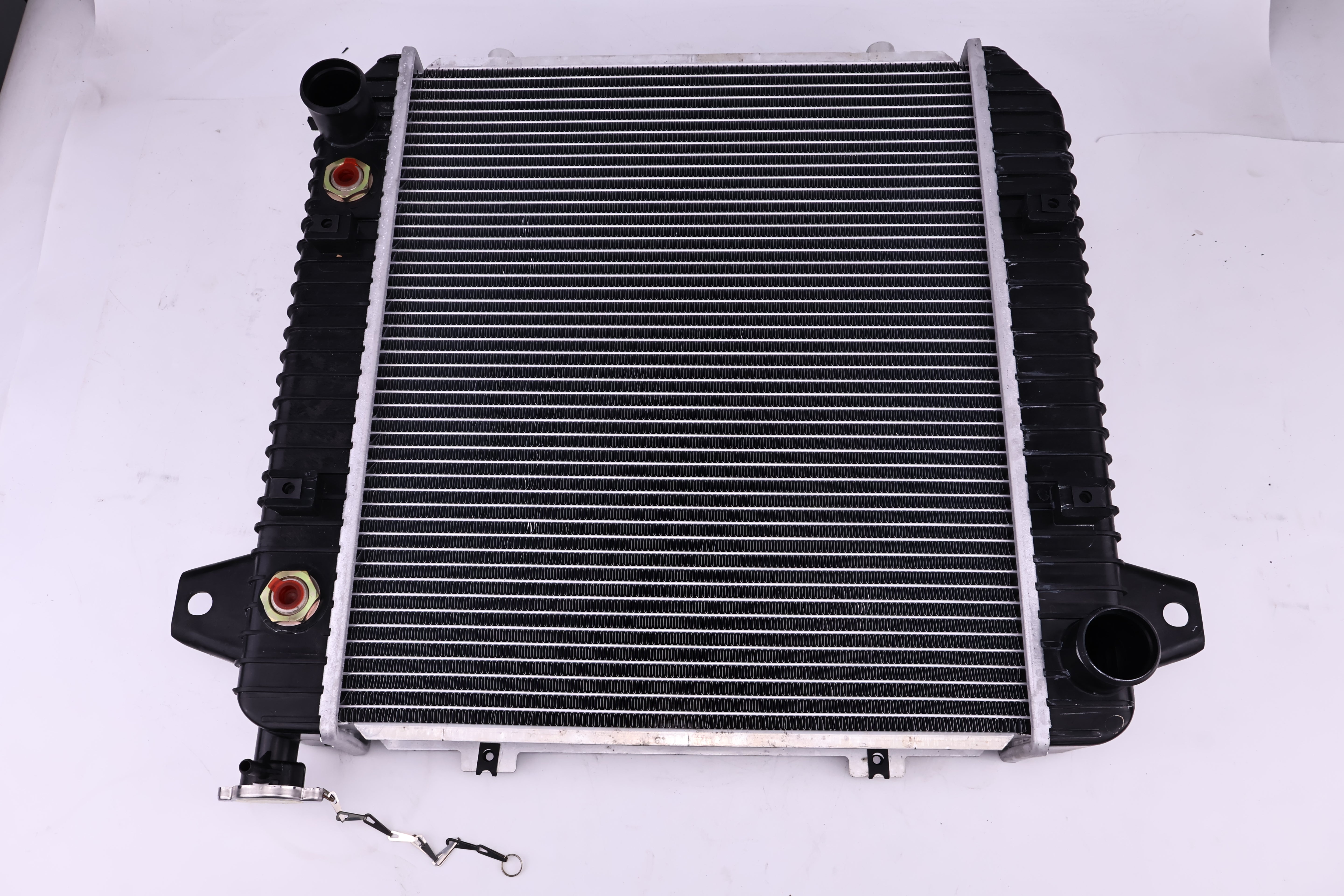 Water Tank Radiator Assembly 11HA-30170,11HA30170 for Hyundai Forklift 15D-7E 15G-7 20D-7 20D-7E 20DF-7 18D-7E 20GA-7 18L-7 30D-7 30L-7