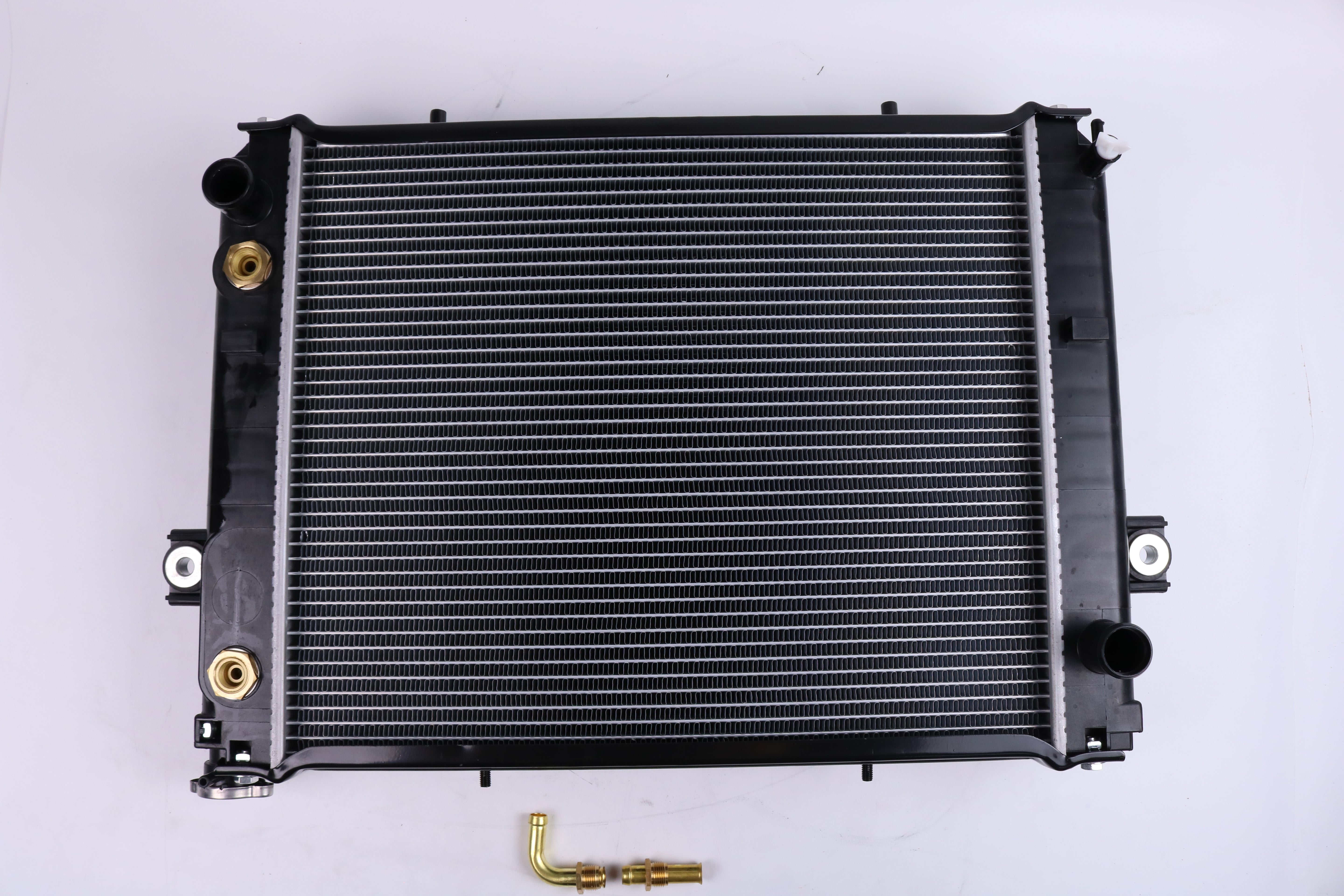 Coolant Radiator 16420-U2230-71 16420U223071 Compatible with Toyota Engine 1DZ 4Y Forklift 8FDU20 8FDU25 8FG25B 8FGU20