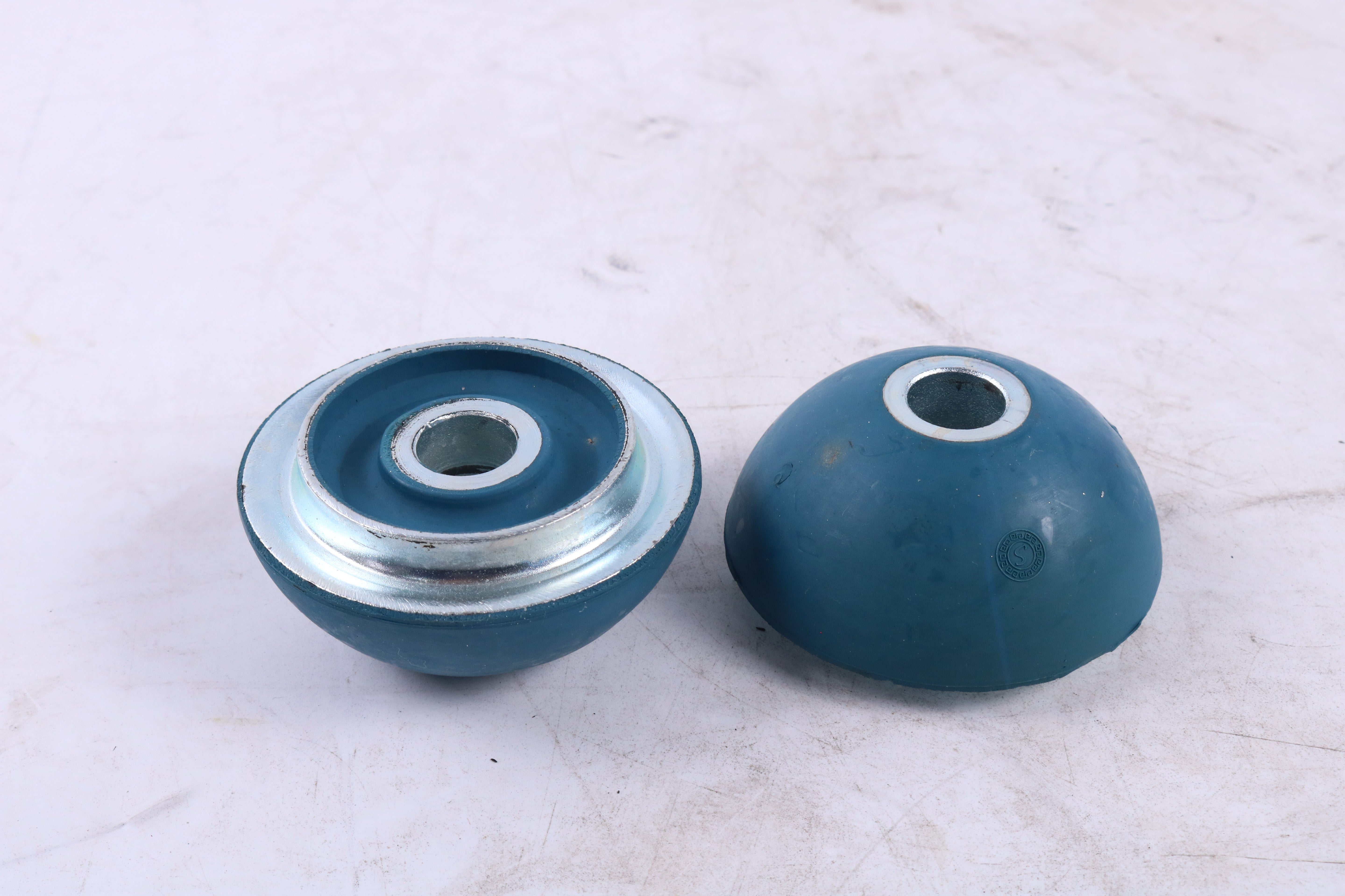 Replacement Mounting Rubber Cushion RD451-42180 for Kubota Excavator KX057-4 KX057-5 U55 U55-4 U55-5