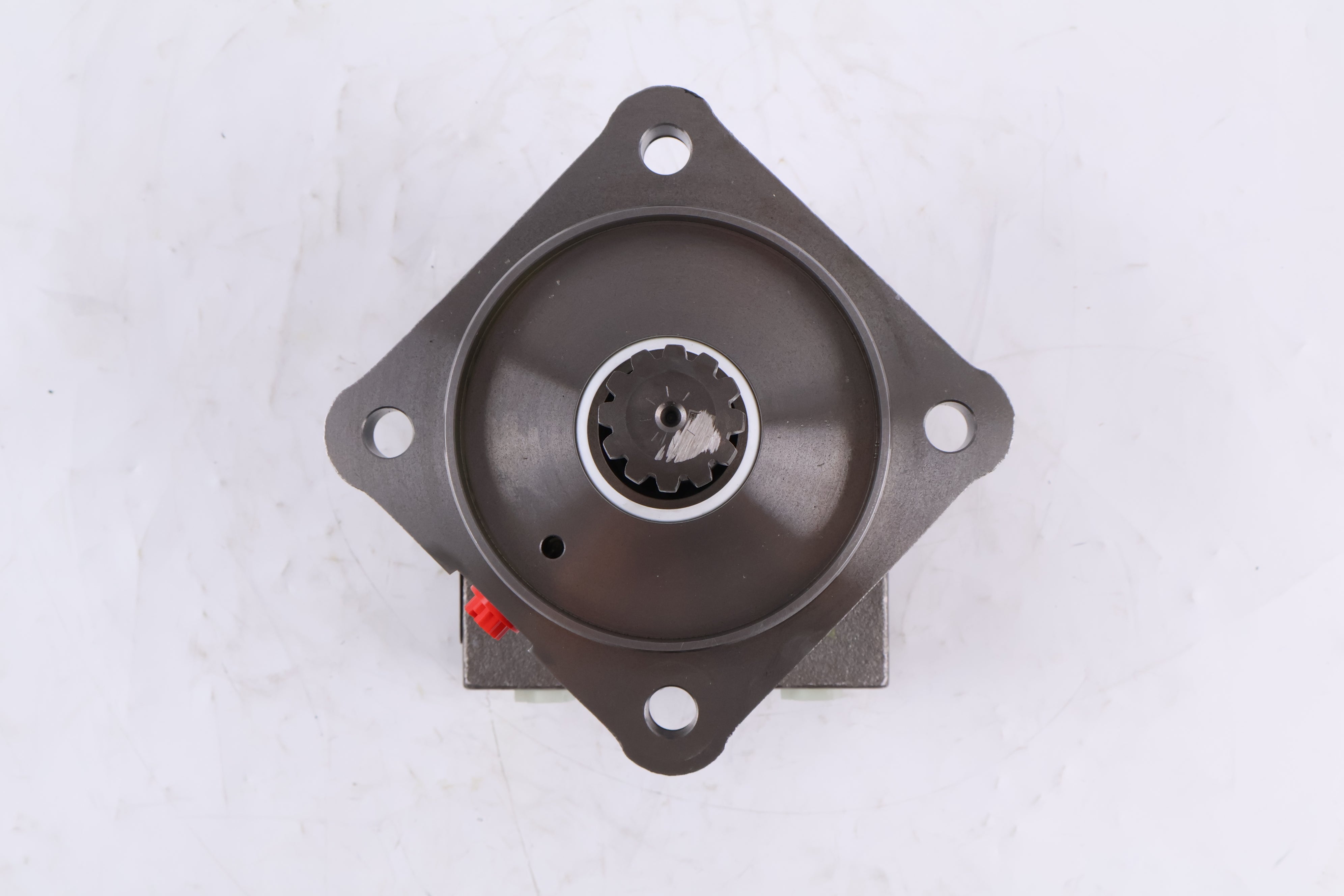Aftermarket 6682034 Hydrostatic Drive Motor Compatible with Bobcat Skid Steer Loaders 751 763 773 S130 S150 S16 S160 S175 S18 S185 S205 S510 S530 S550 S570 S590 S595