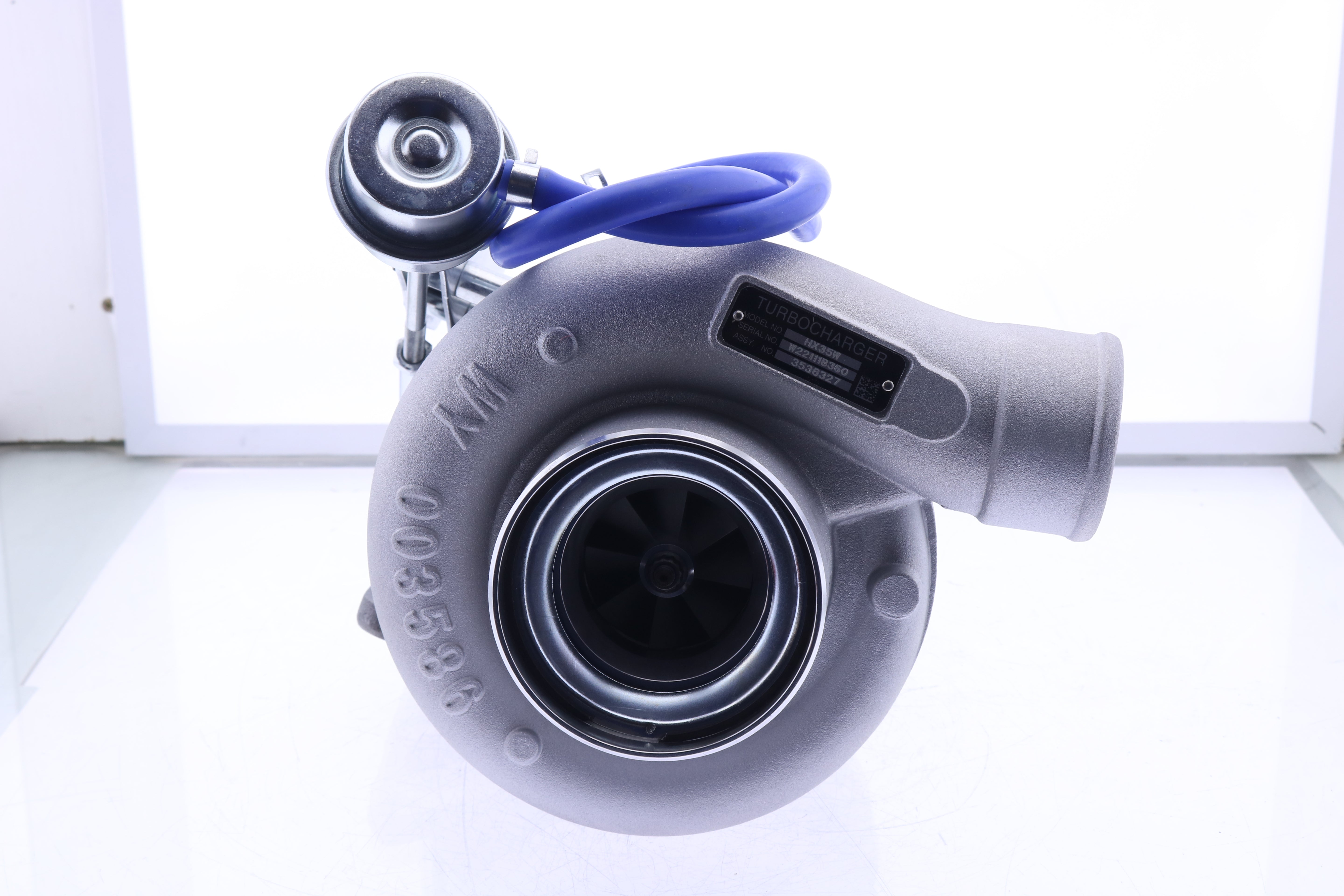 Turbocharger 3536327 for Cummins Engine 6B 6BT 6BTA5.9. 1