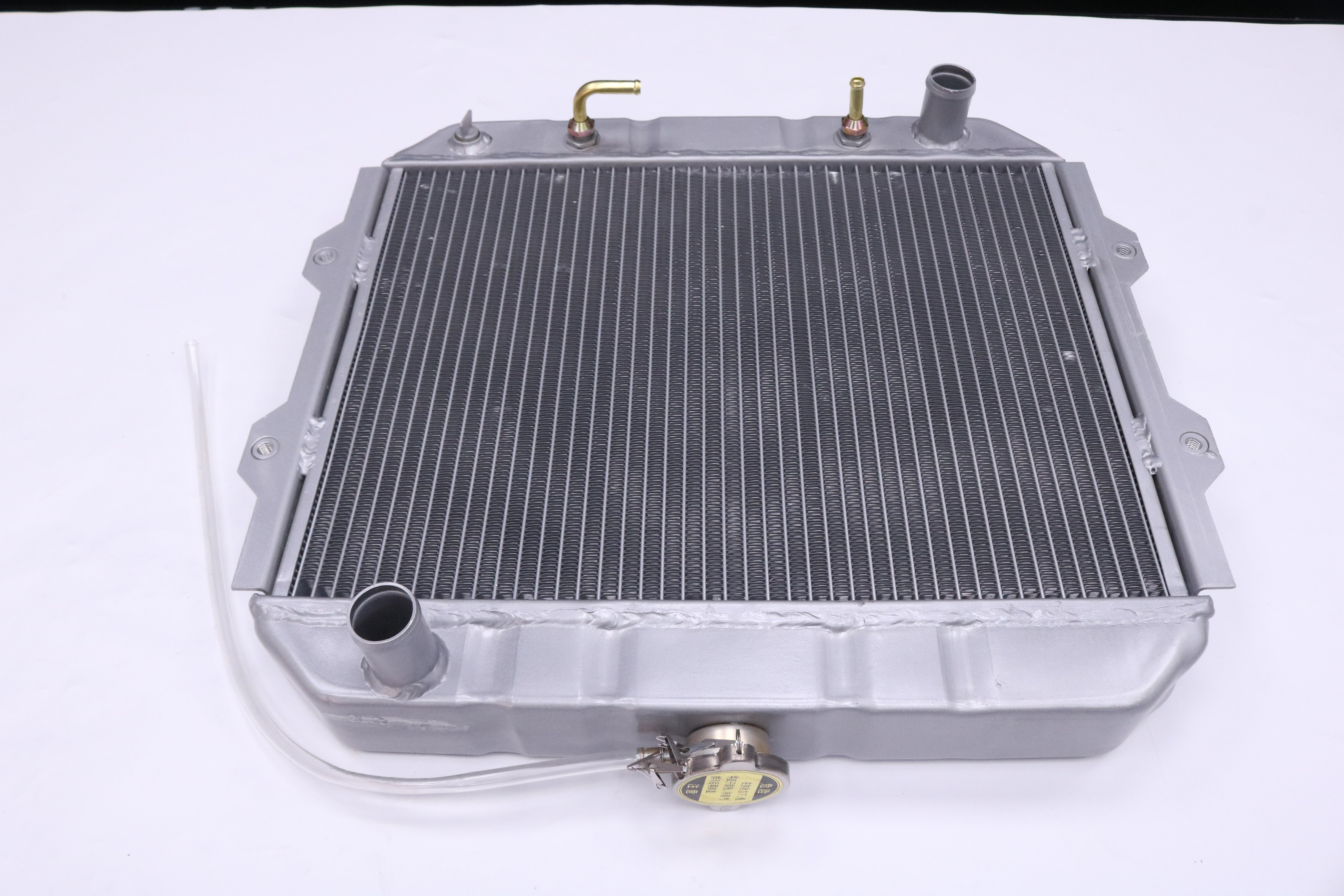 Coolant Radiator 91402-24300, 9140224300 for Mitsubishi Engine S4S 4G15 Forklift FD202530-F18B F17B