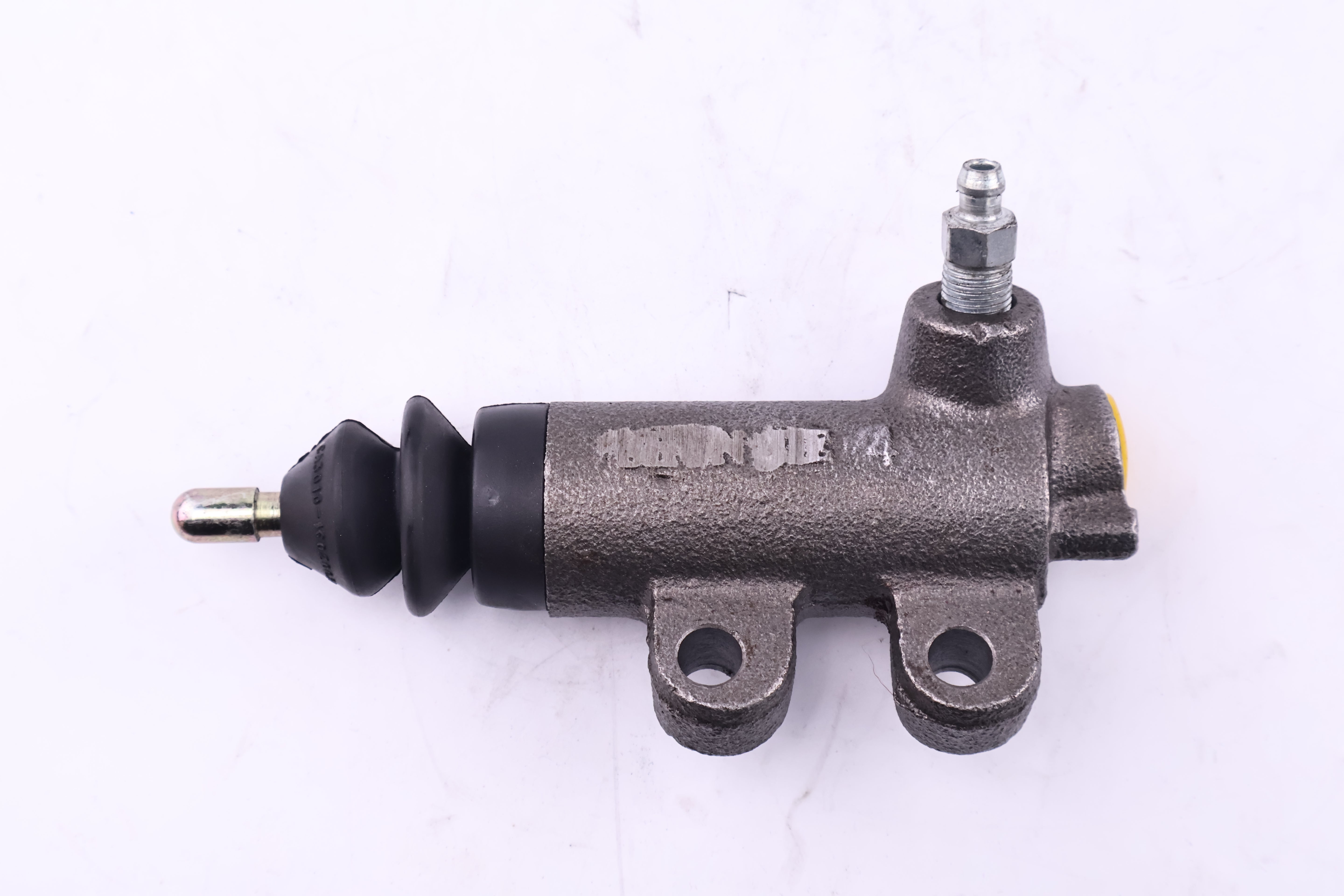 Clutch Slave Cylinder 3EB-10-21211 Compatible with Komatsu Forklift FD20-11 FD30-11 FD28-11 FD23-11 FD25-11 FG20-11 FG30-11 FG28-11 FG23-11 FG25-11