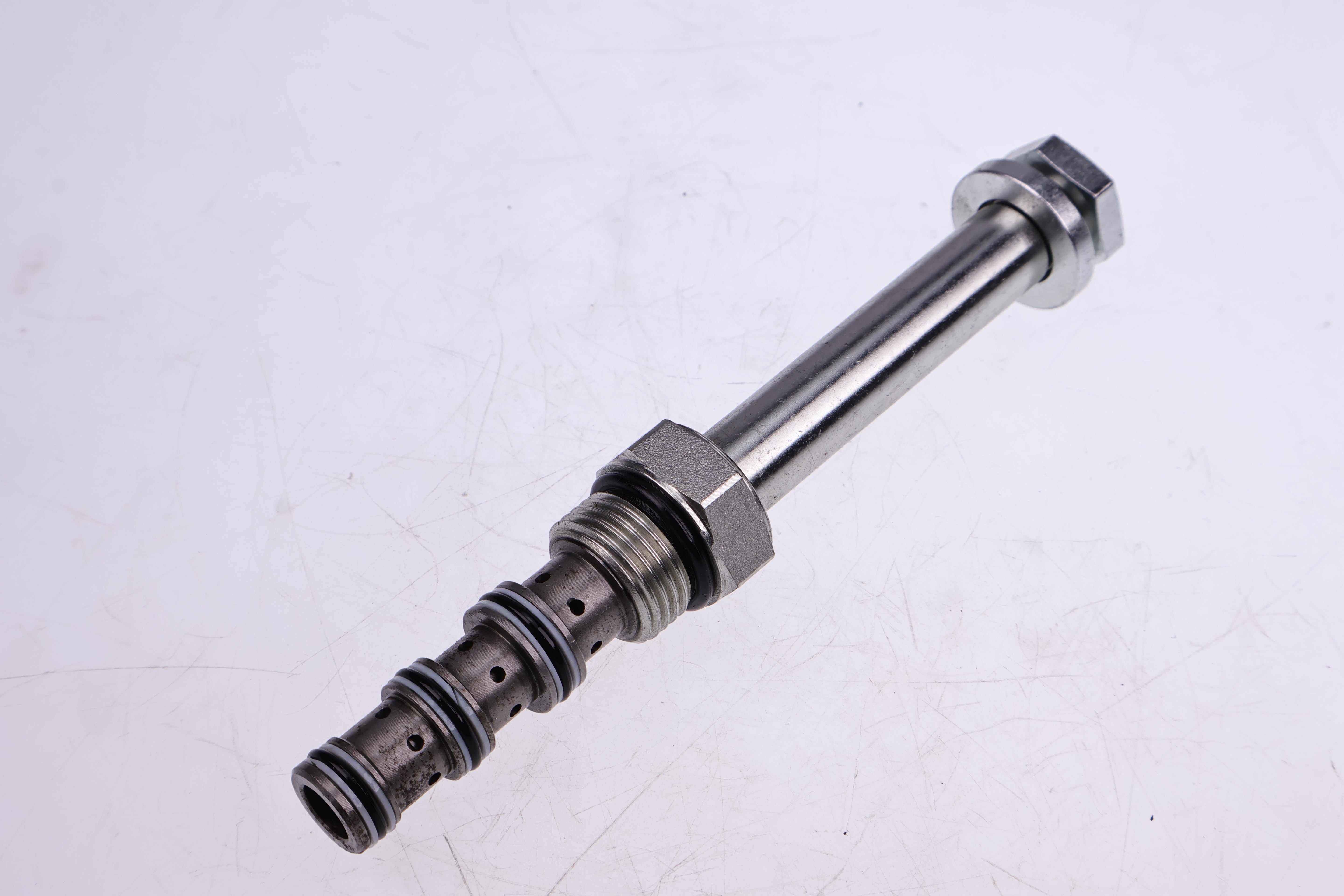 Valve Spool 6673986 Compatible for Bobcat Loader S510 S530 S550 S570 S750 S770 S850 T650 T750 T770 T870