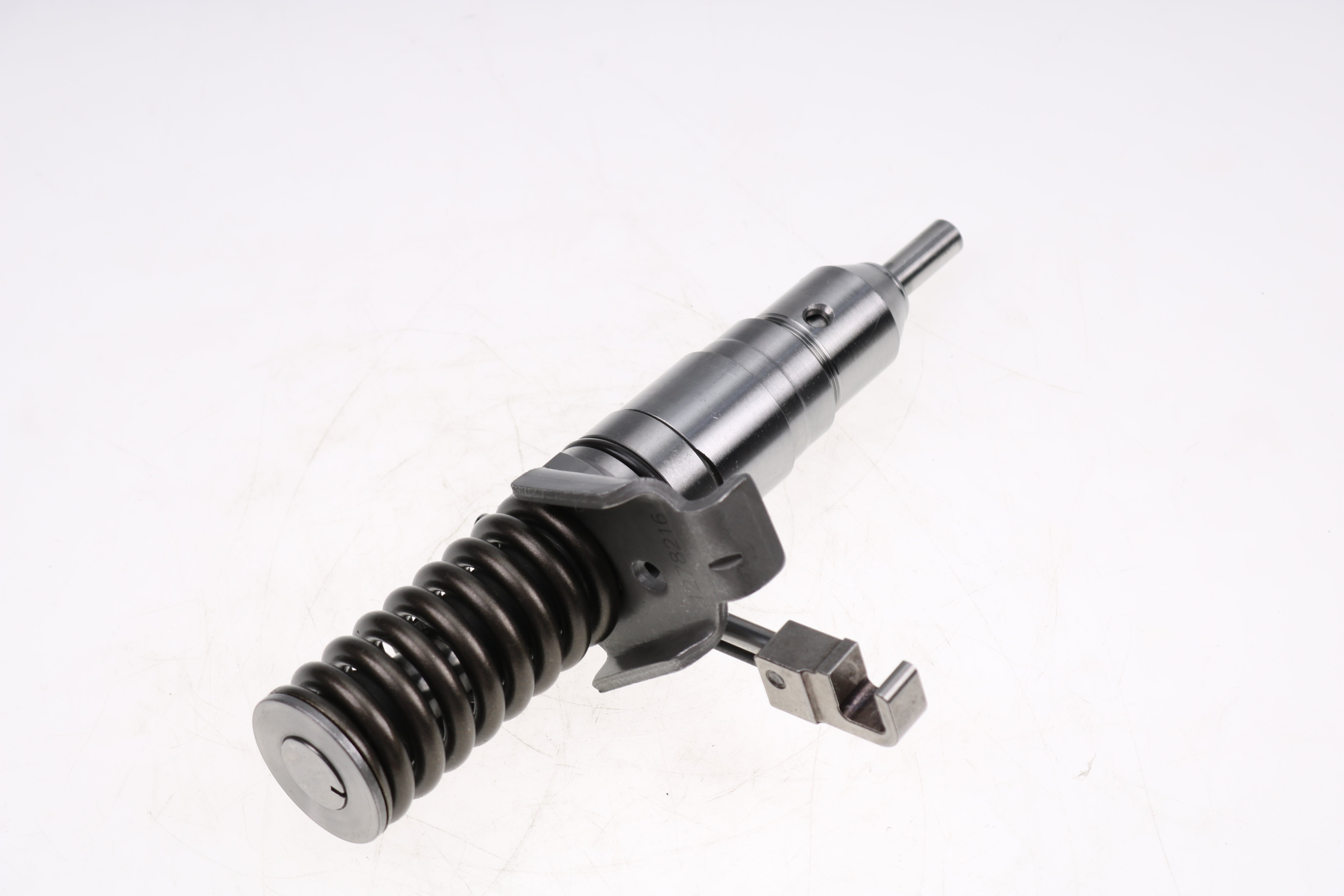 Injector 1077733 for Caterpillar 120H, 120H ES, 120H NA, 135H, 135H NA, 3116, 320B, 322B L, 322B LN, 325B L, 446B, 613C II, 924F, 928G, 938F