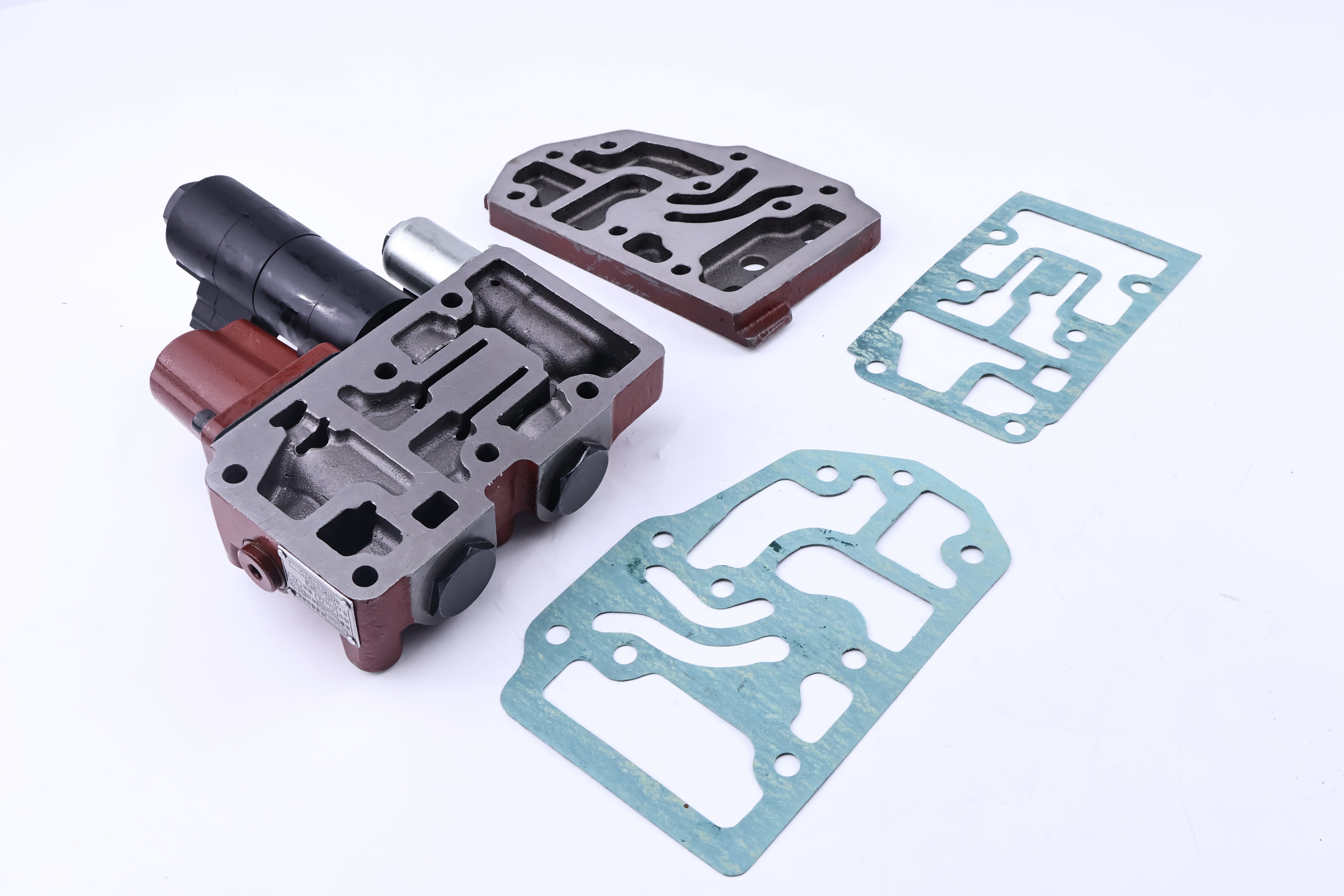 New Aftermarket Transmission Control Valve Assembly 6194733M91 6194451M91 for Terex TLB820 TLB860