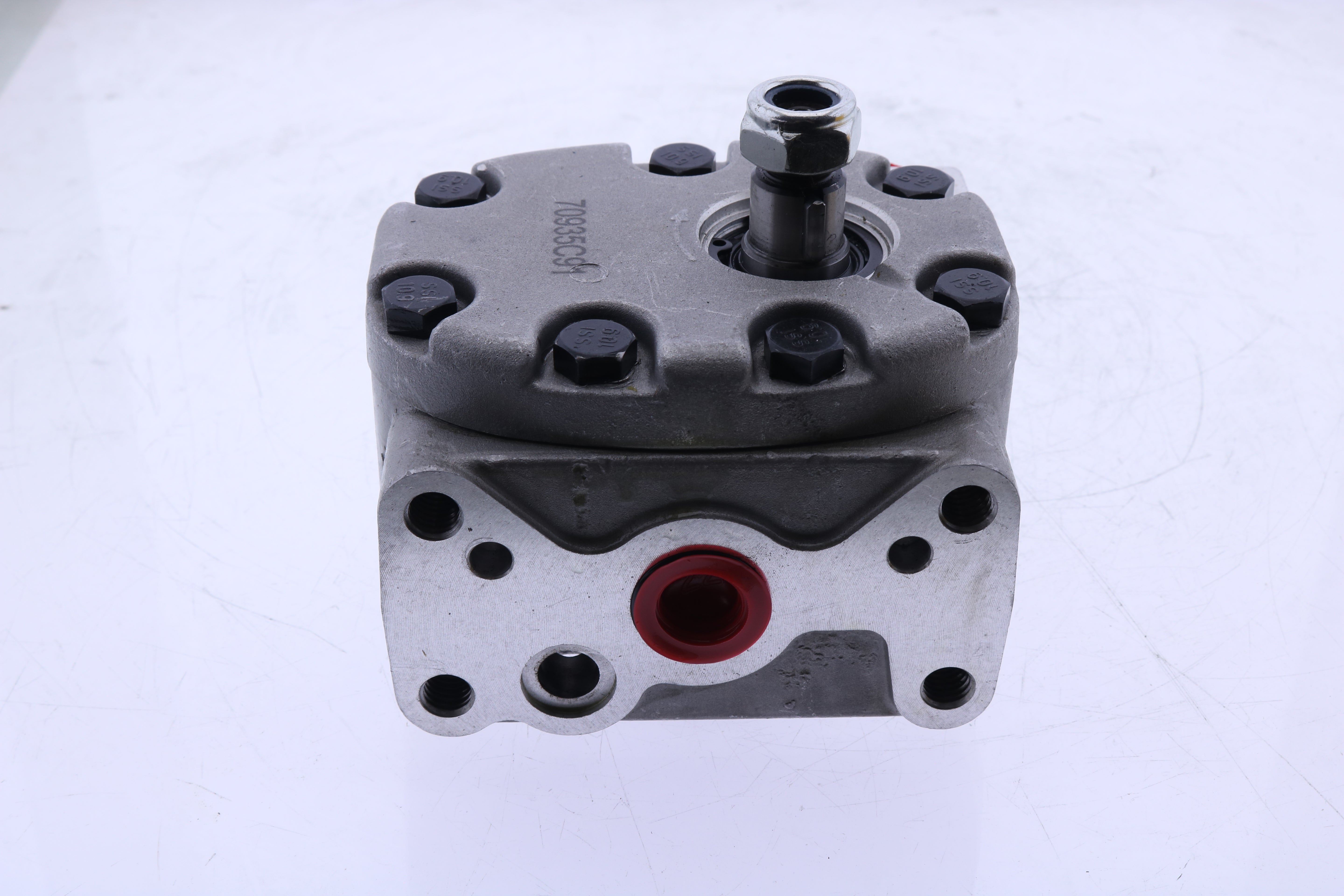 Gear Pump 70935C91 For CNH 330, 340, 460, 504, 544, 560, 606, 656, 660, 664, 666, 686, 706, 756, 806, 826