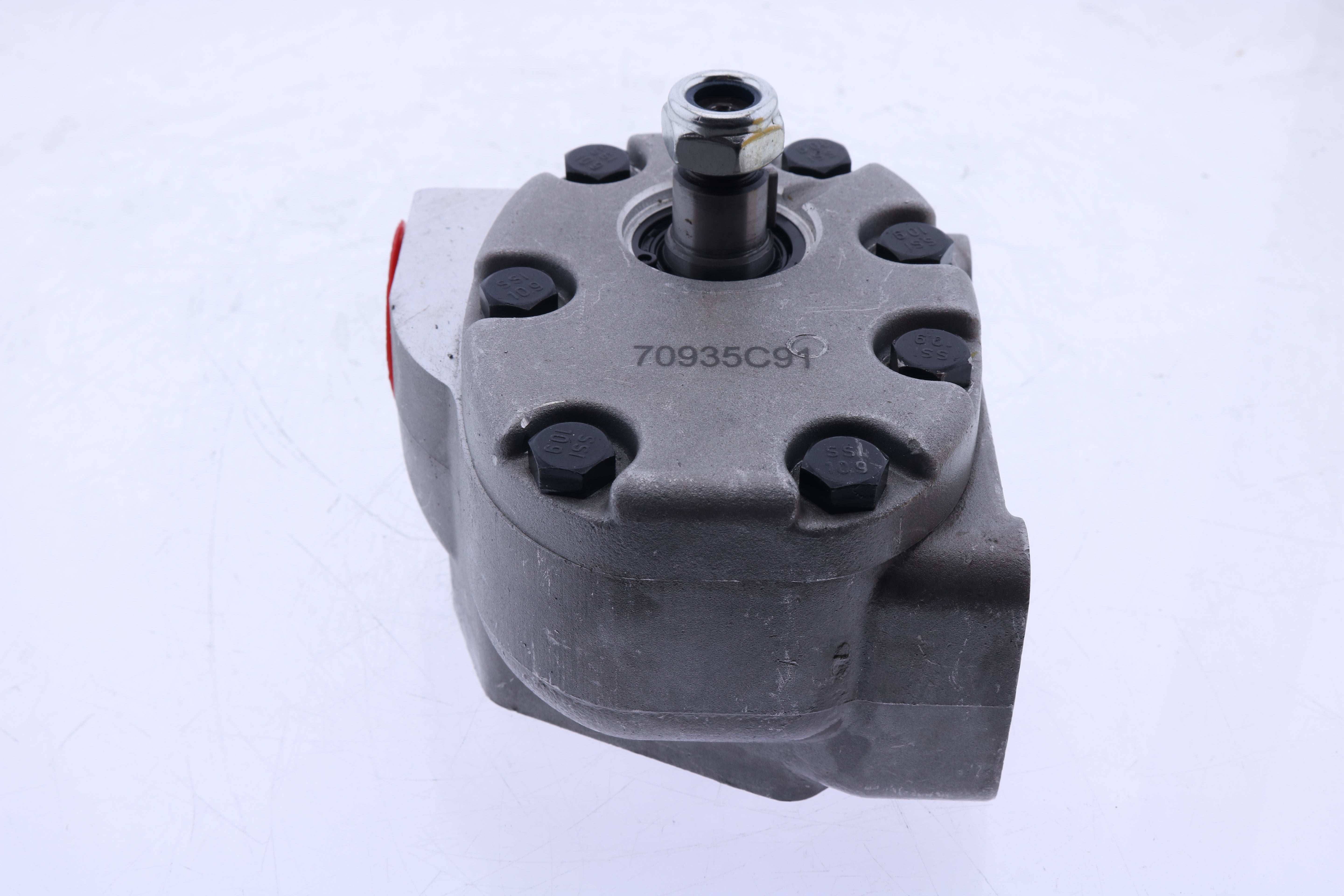 Gear Pump 70935C91 For CNH 330, 340, 460, 504, 544, 560, 606, 656, 660, 664, 666, 686, 706, 756, 806, 826