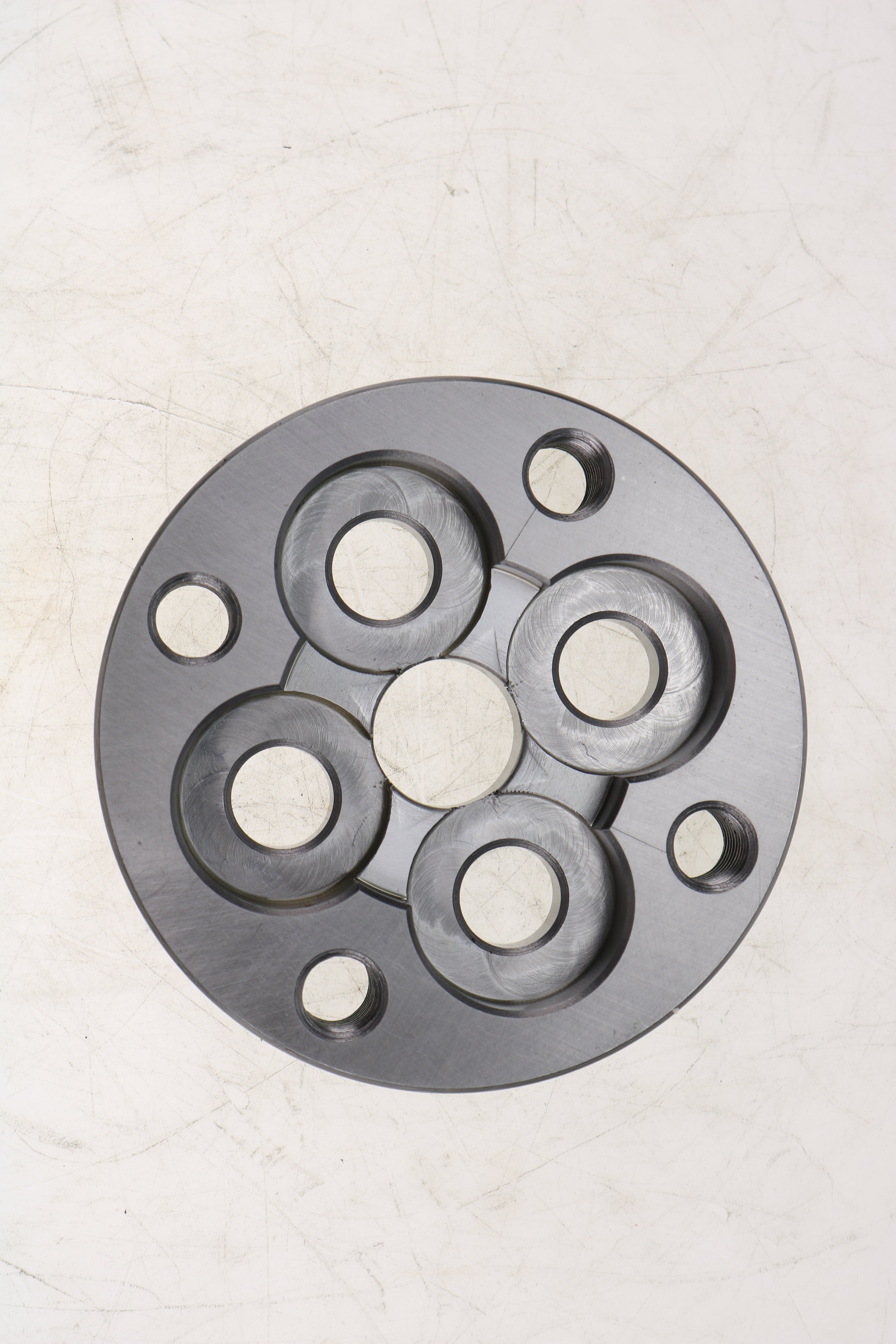 Replacement Hydraulic Pump Drive Adapter J905820 for CASE 8840 450C 455C 550 550E 550G 550H