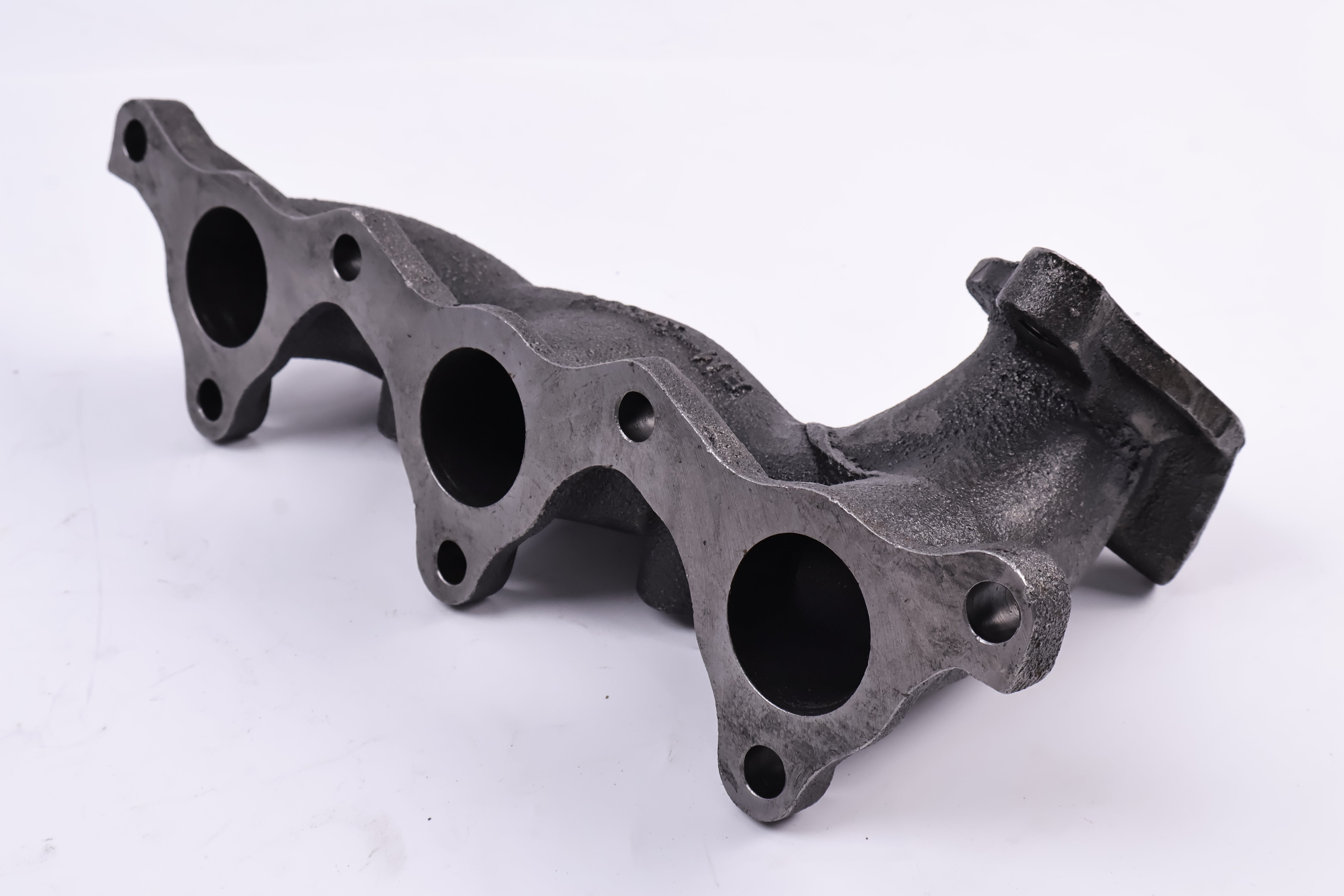Replacement Exhaust Manifold MR497480 for Mitsubishi Montero Gen3 3.8L V6 2003-2006