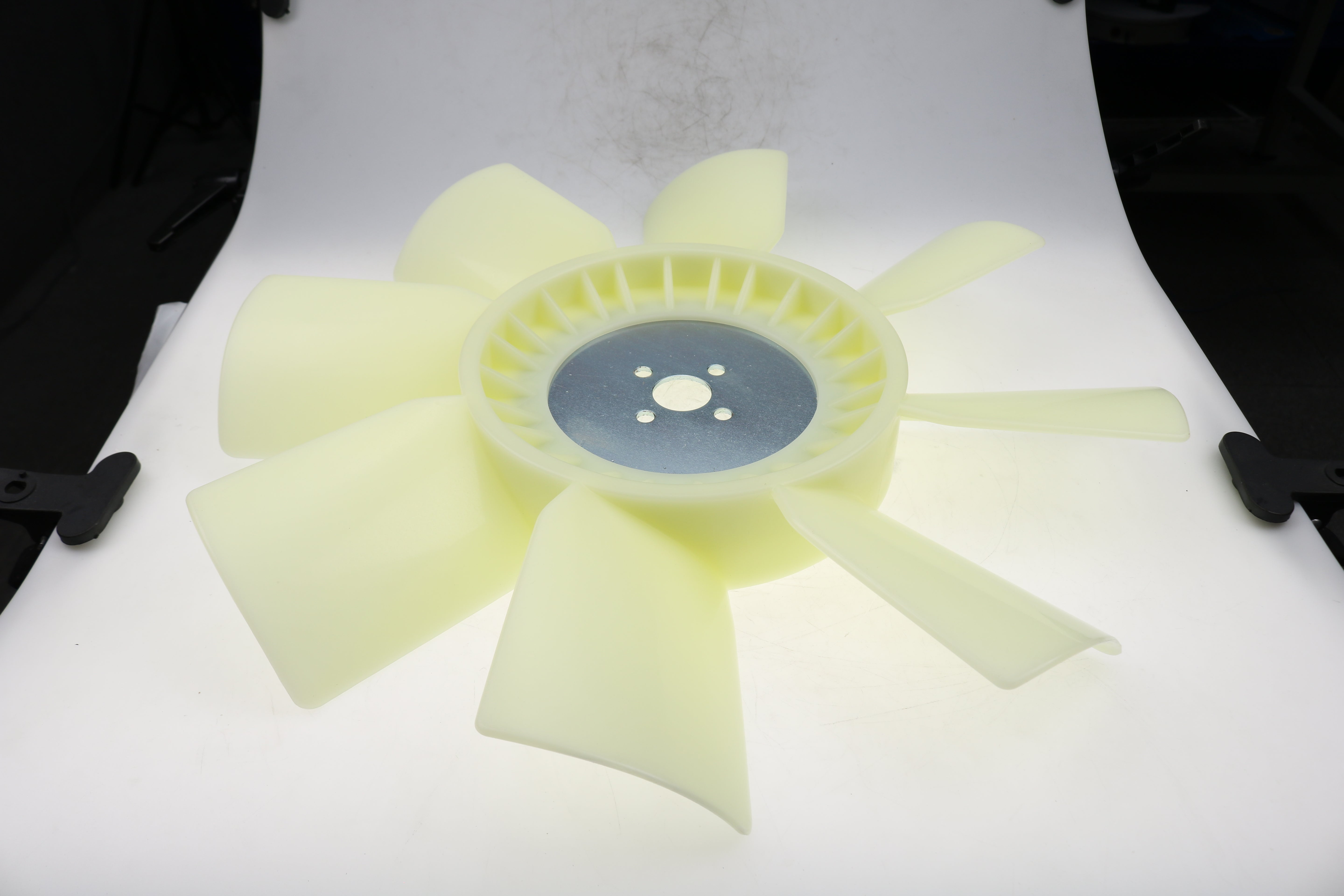 Aftermarket Cooling Fan Blade YM123910-44742 for Yanmar Engine 4TNV106 4TNV94