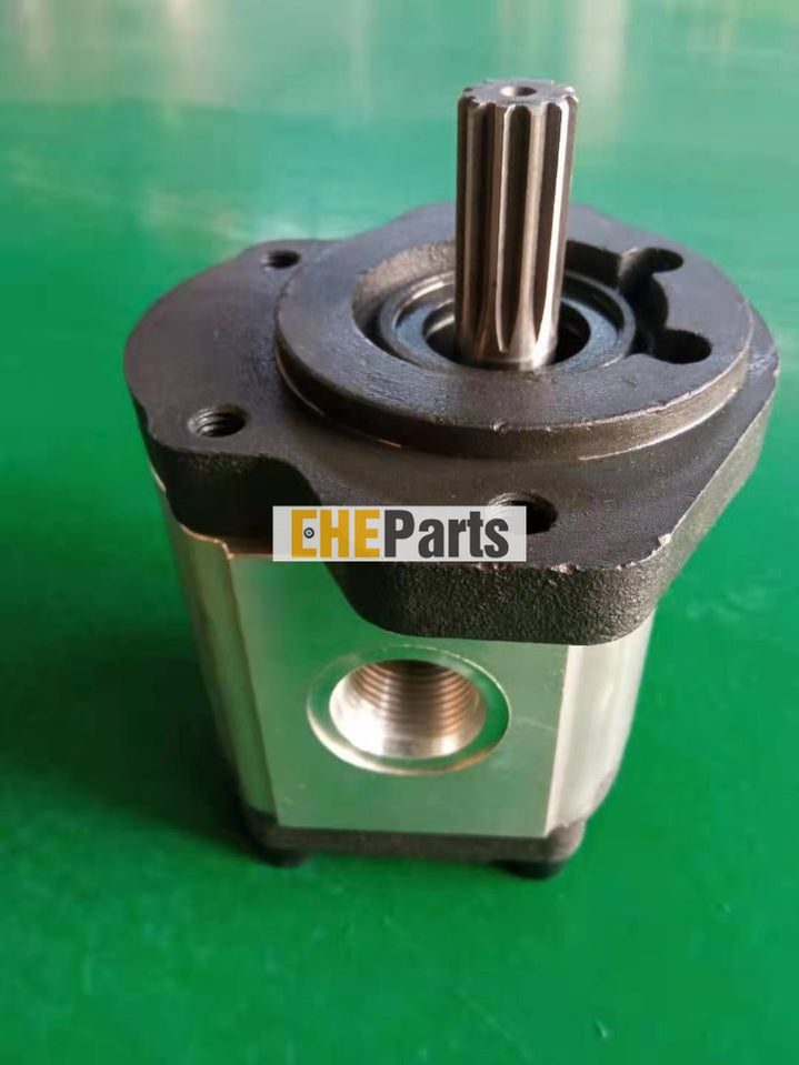 Aftermarket John Deere Hydraulic Pump AL156335 fits John Deere 7230 SE6300 6615 7330 6610 6510 6330 6110 6310 7130 6715 6230 6415 6210 6410 6010 SE6100 6430 SE6200 6215 SE6400