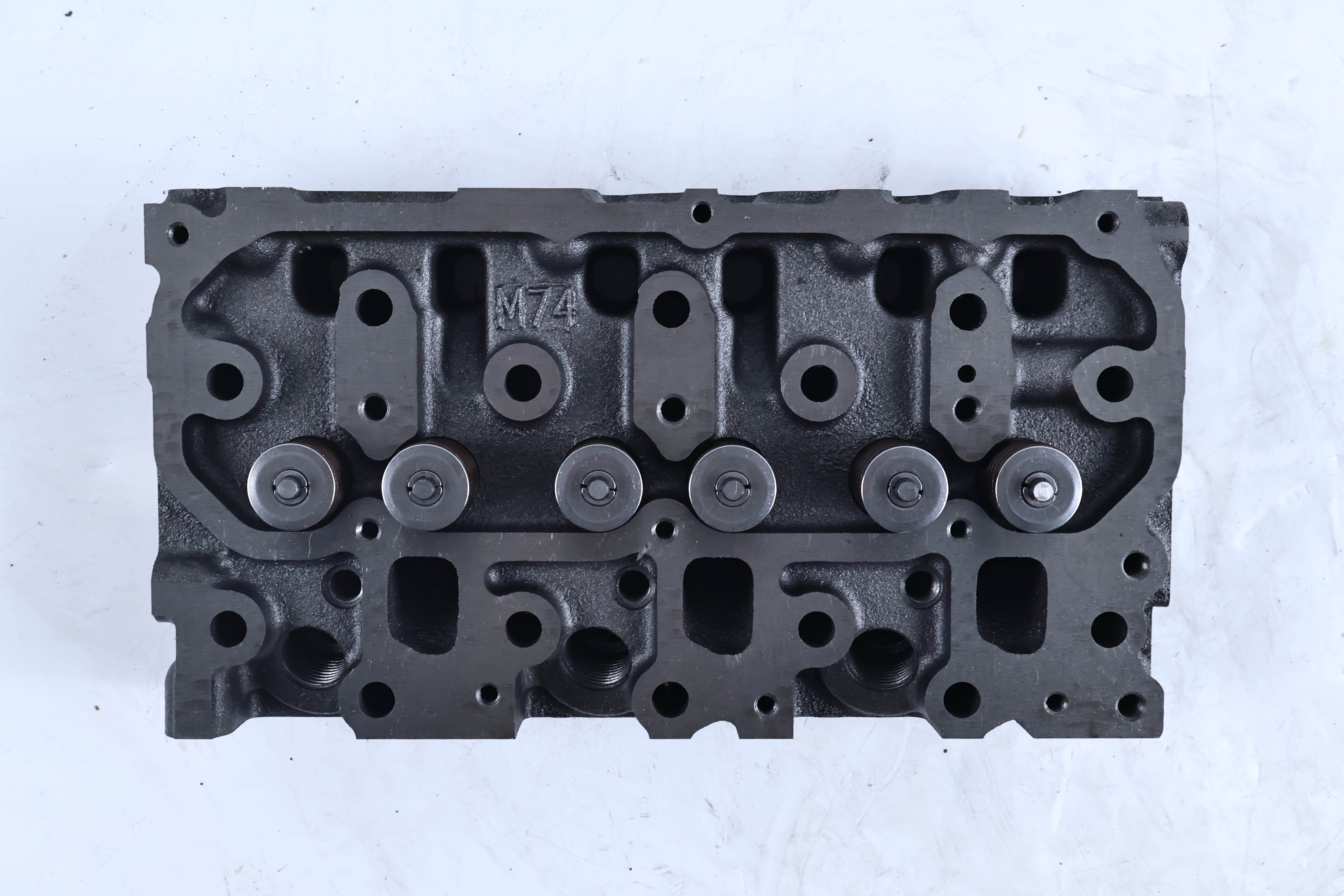Aftermarket Complete Cylinder Head 119517-11740 for Yanmar Engine 3TNM74 3TNV74 3TNM72