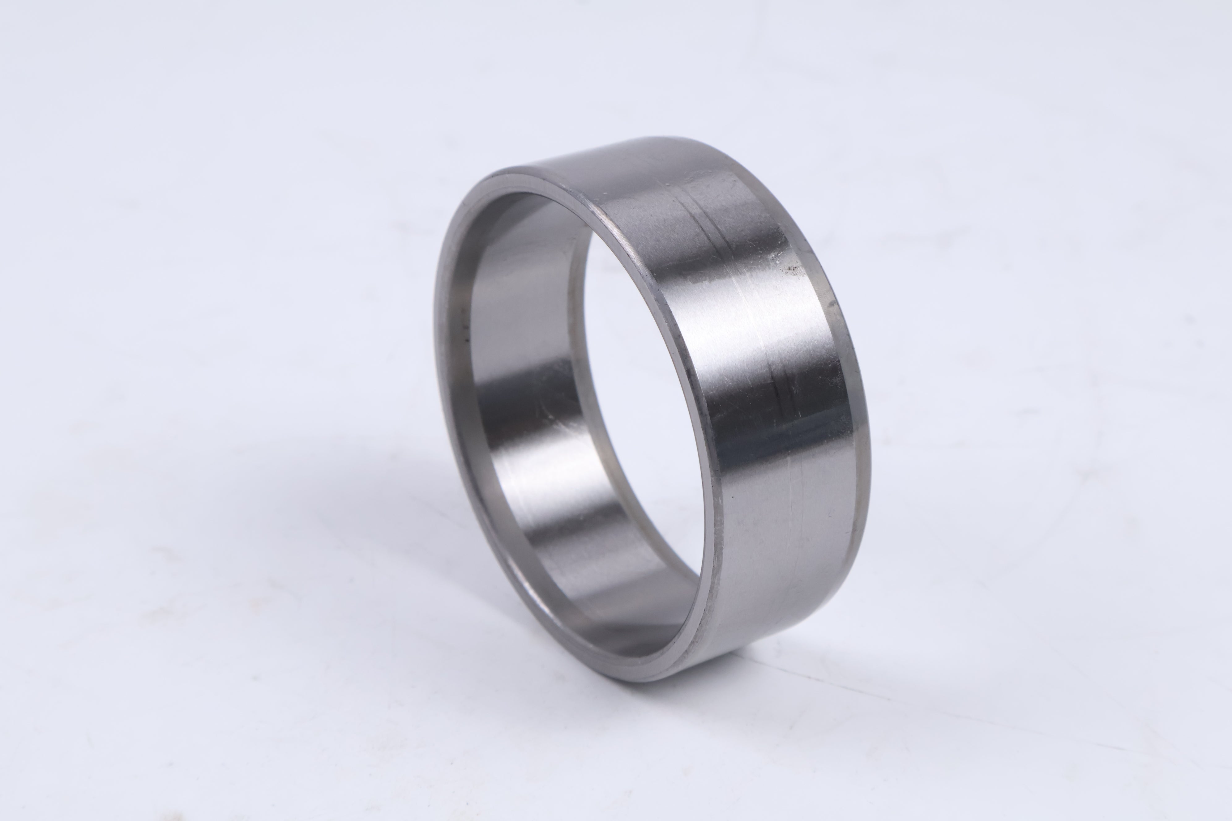 New Swing Cylinder Ring Bushing 124568A2 for Case Light Equipment 570Lxt 580L 580M 580N 580N Ep 580Sl 580Sm 580Sm 580Sn