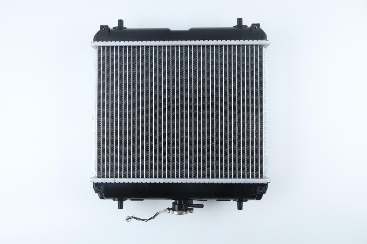 Aftermarket Water Tank Radiator 1G952-72060 for Kubota Engine D722 D782 D902 DF972 WG972 Z482 Z602