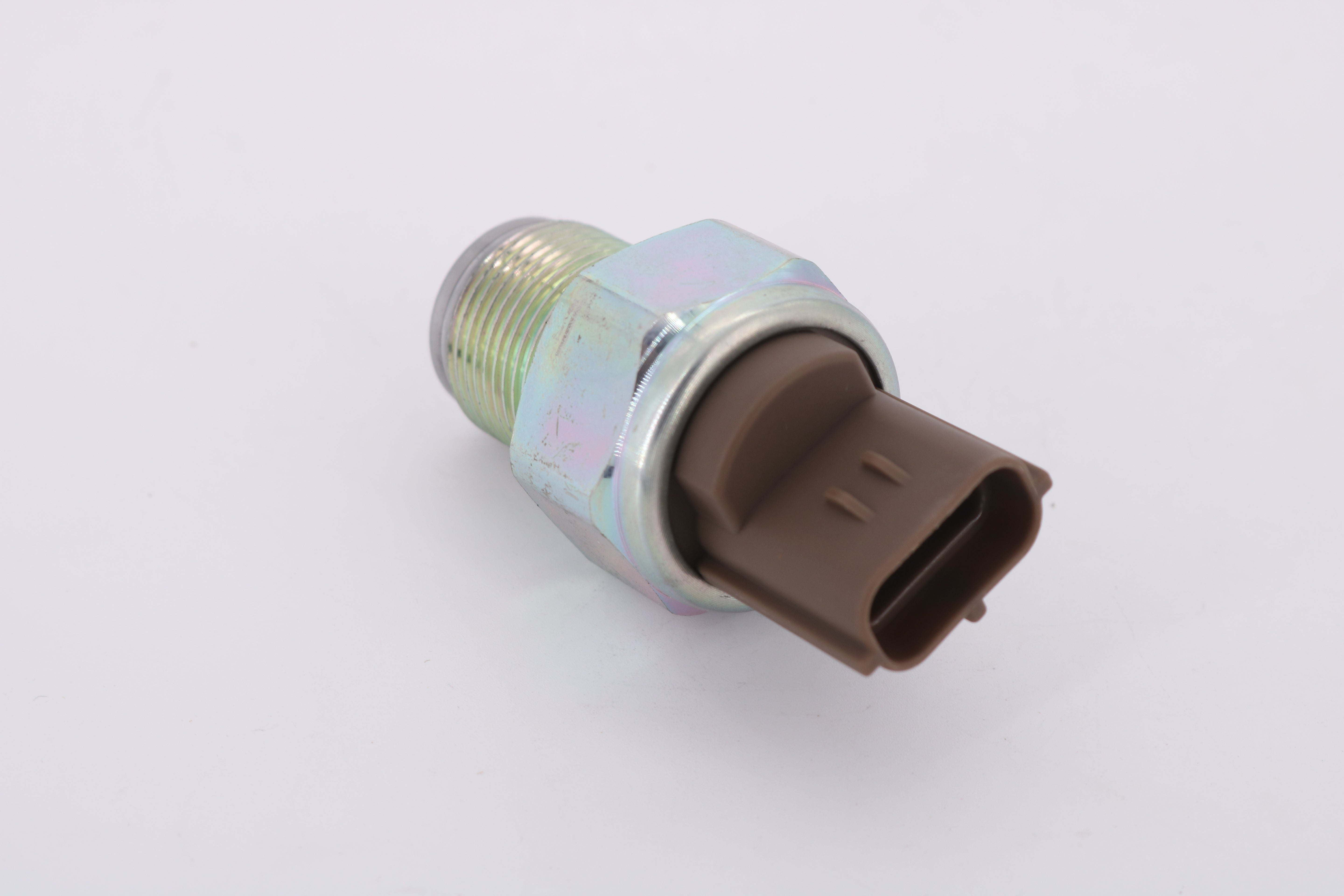 Rail Pressure Sensor RE523811 for John Deere 6110M 6120M 8130 8225R 8230 7180 7250 8100 8200