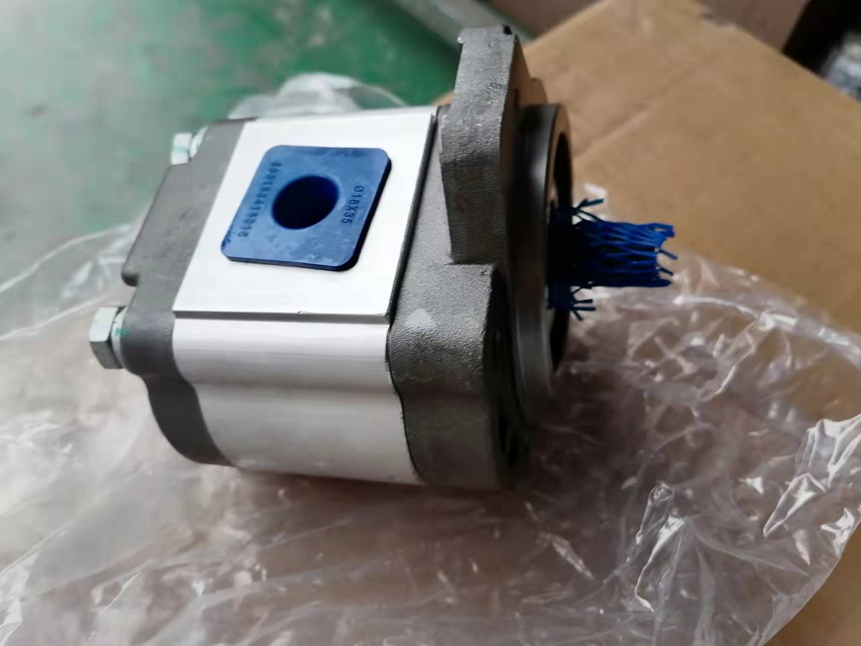 Hydraulic Gear Pump 214222, 214222GT For Genie Lift GS-4069 BE GS2669 GS3369 GS-4069
