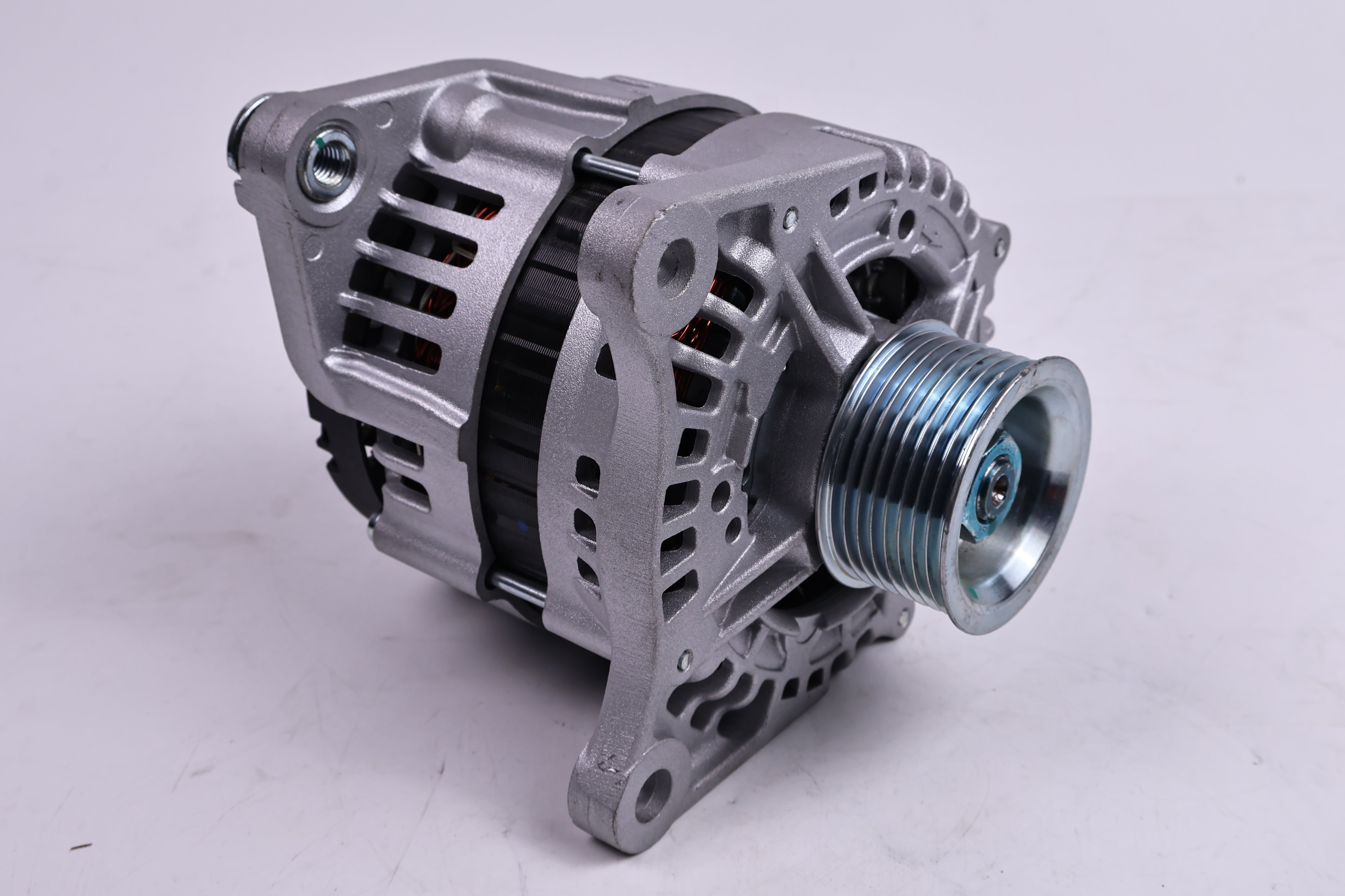 Aftermarket 12V 135A Alternator 70026232 for JLG Telehandler 10054 10042 8042 6036 6042