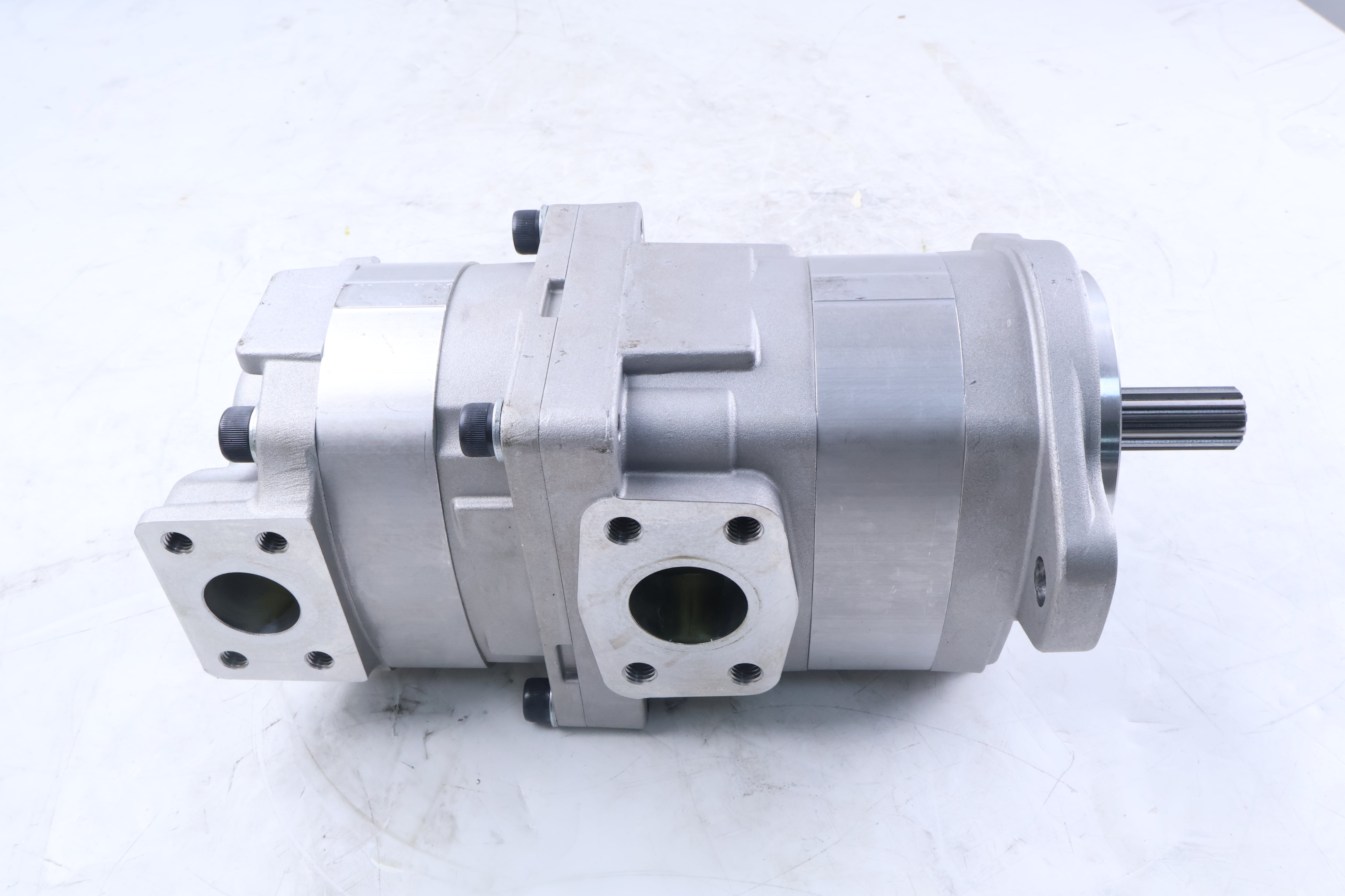Hydraulic Gear Pump 705-52-21170 for Komatsu Dozer D41E6T/D41P-6/D41E-BB-6C