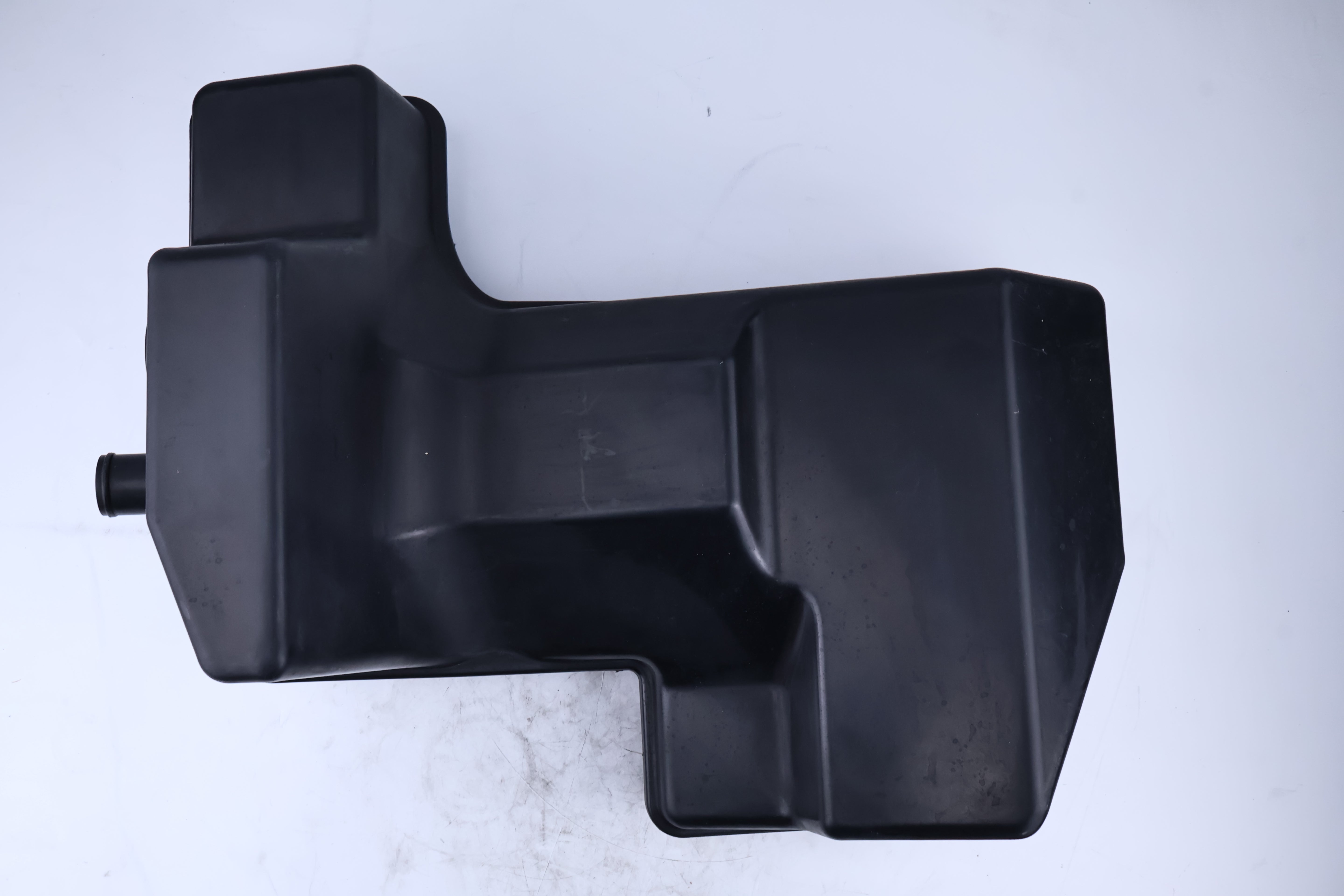 Aftermarket Hydraulic Tank Reservoir 7108991 for Bobcat 753 763 S130 T140 Skid Steer Loader