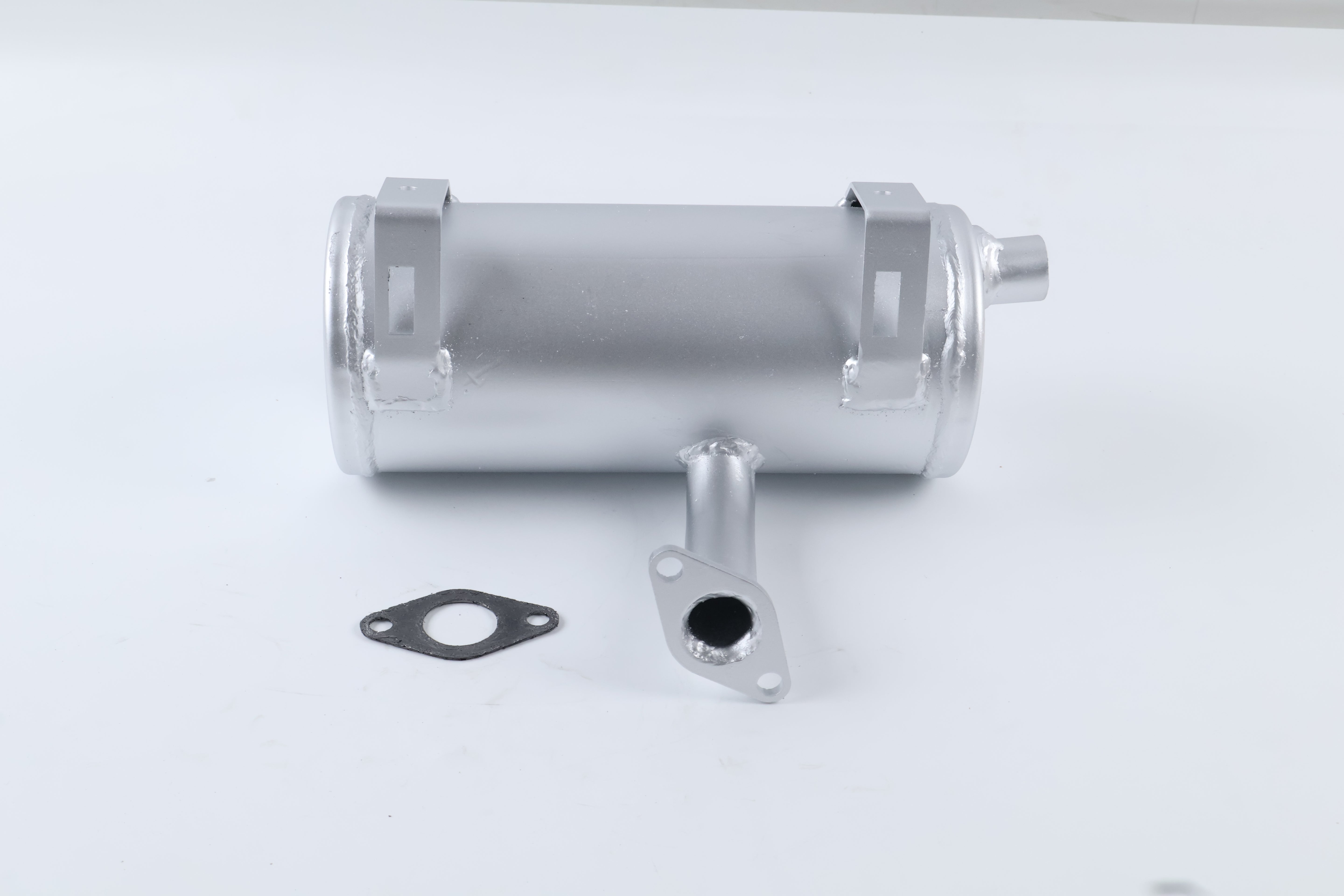 Exhaust Muffler AM104913 for John Deere Lawn Tractor LT160 STX30