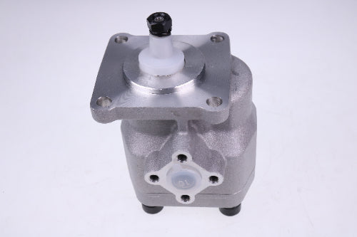 Hydraulic Oil Pump Replacement AM880754 CH15096 CH15095 for John Deere Tractor 650 750 and Yanmar