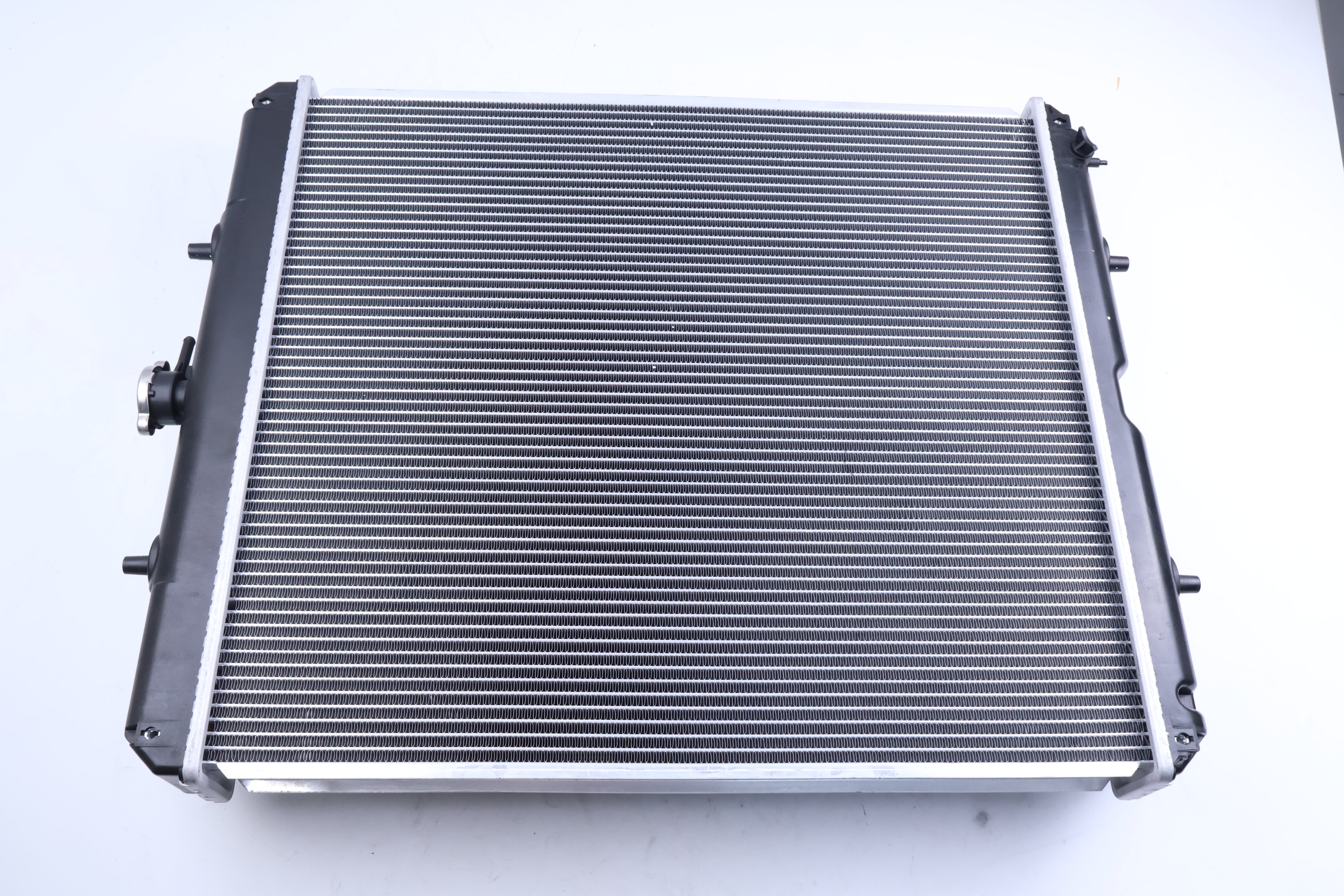Aftermarket Radiator 8036816 1001263606 for JLG Telehandler 8042 10054 10042