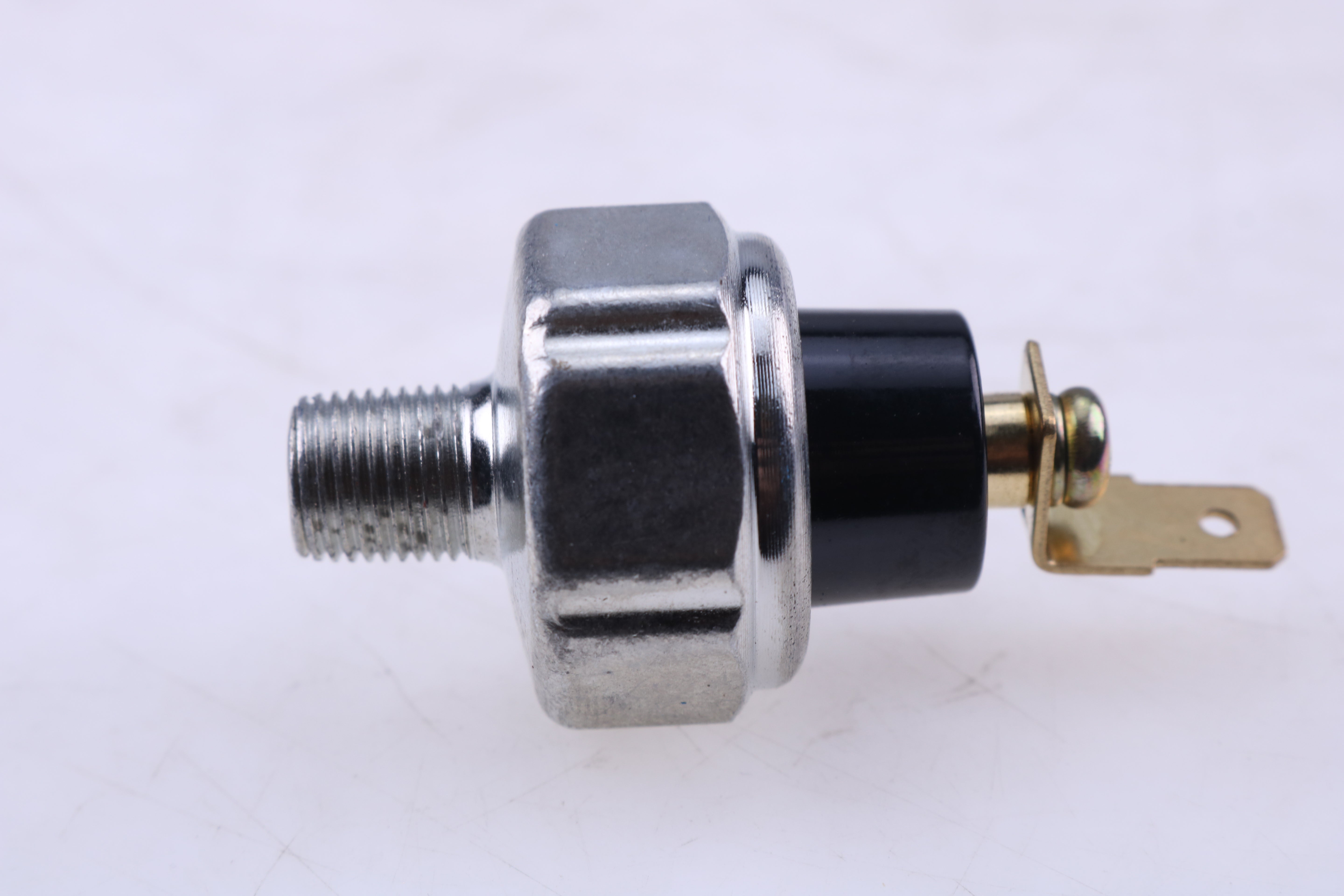 Oil Pressure Switch 6632623 for Bobcat Skid Steer Loader 642 742