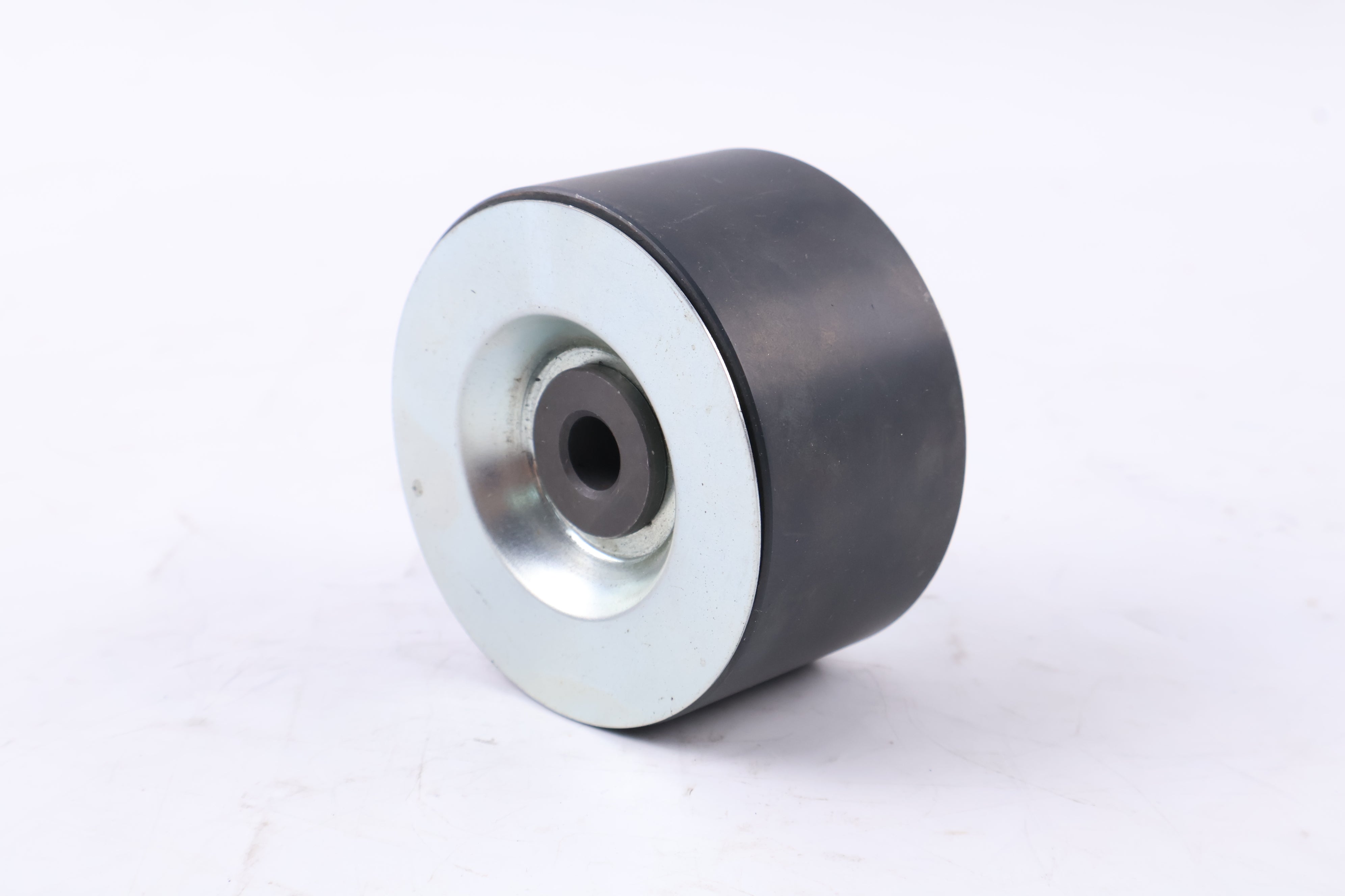 Idler 9077708 for Liebherr Engine D924TE D924TIE D934 D934L D936 D944 D946 D9508