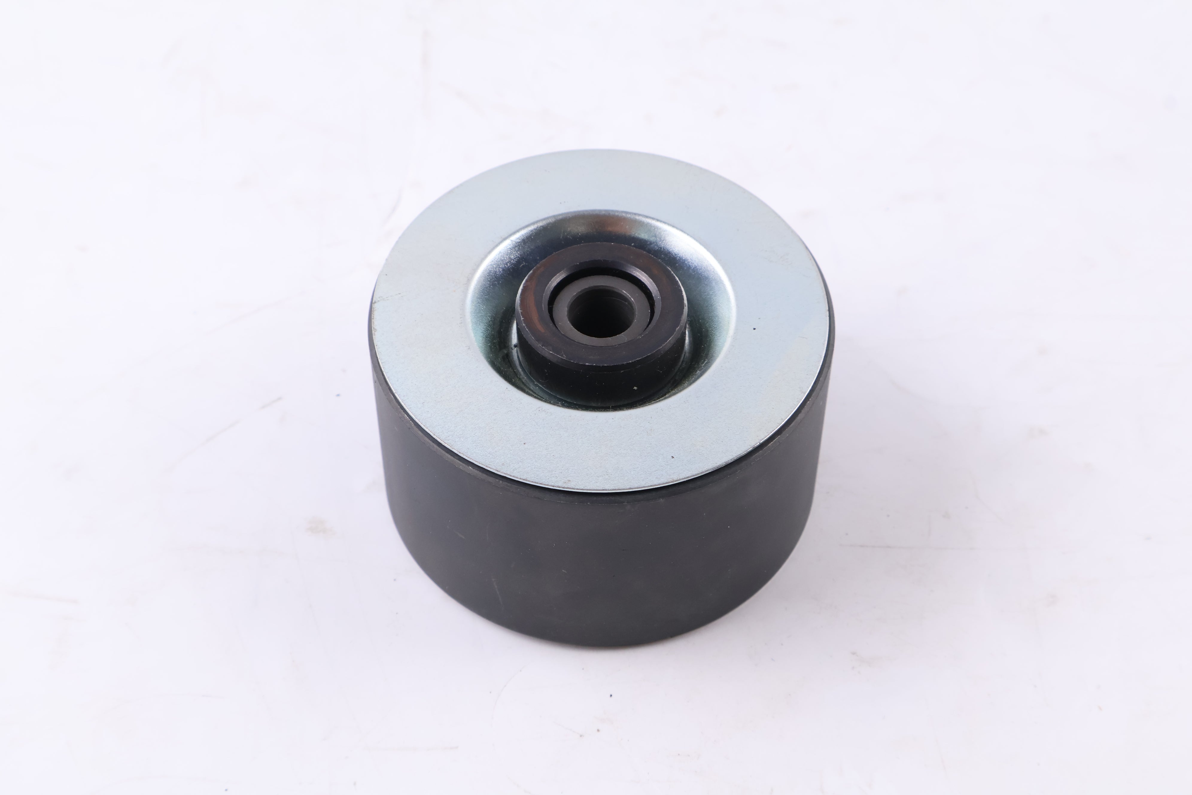 Idler 9077708 for Liebherr Engine D924TE D924TIE D934 D934L D936 D944 D946 D9508