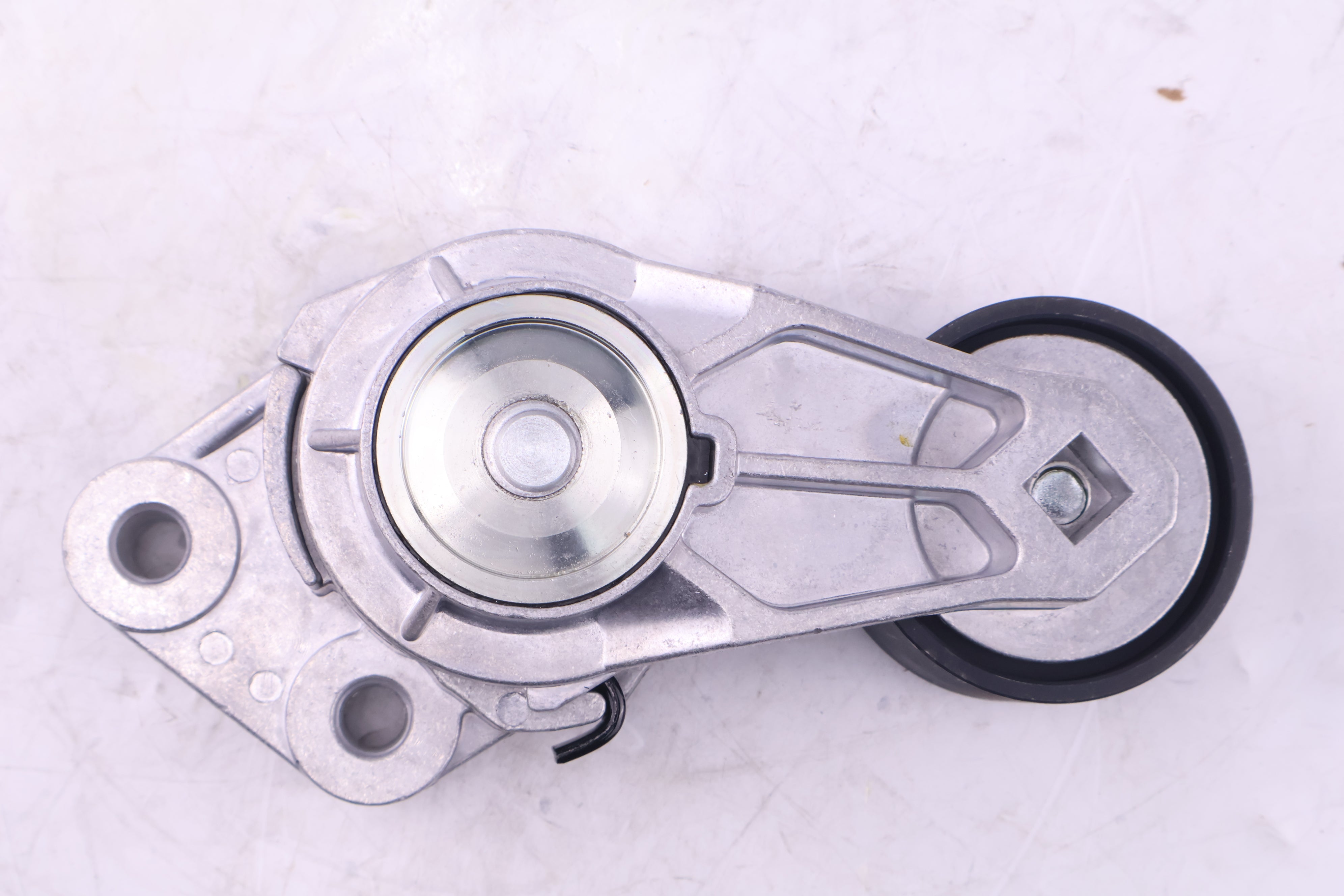 Alternator Belt Tensioner 8149855 20966526 for Volvo Engine D12