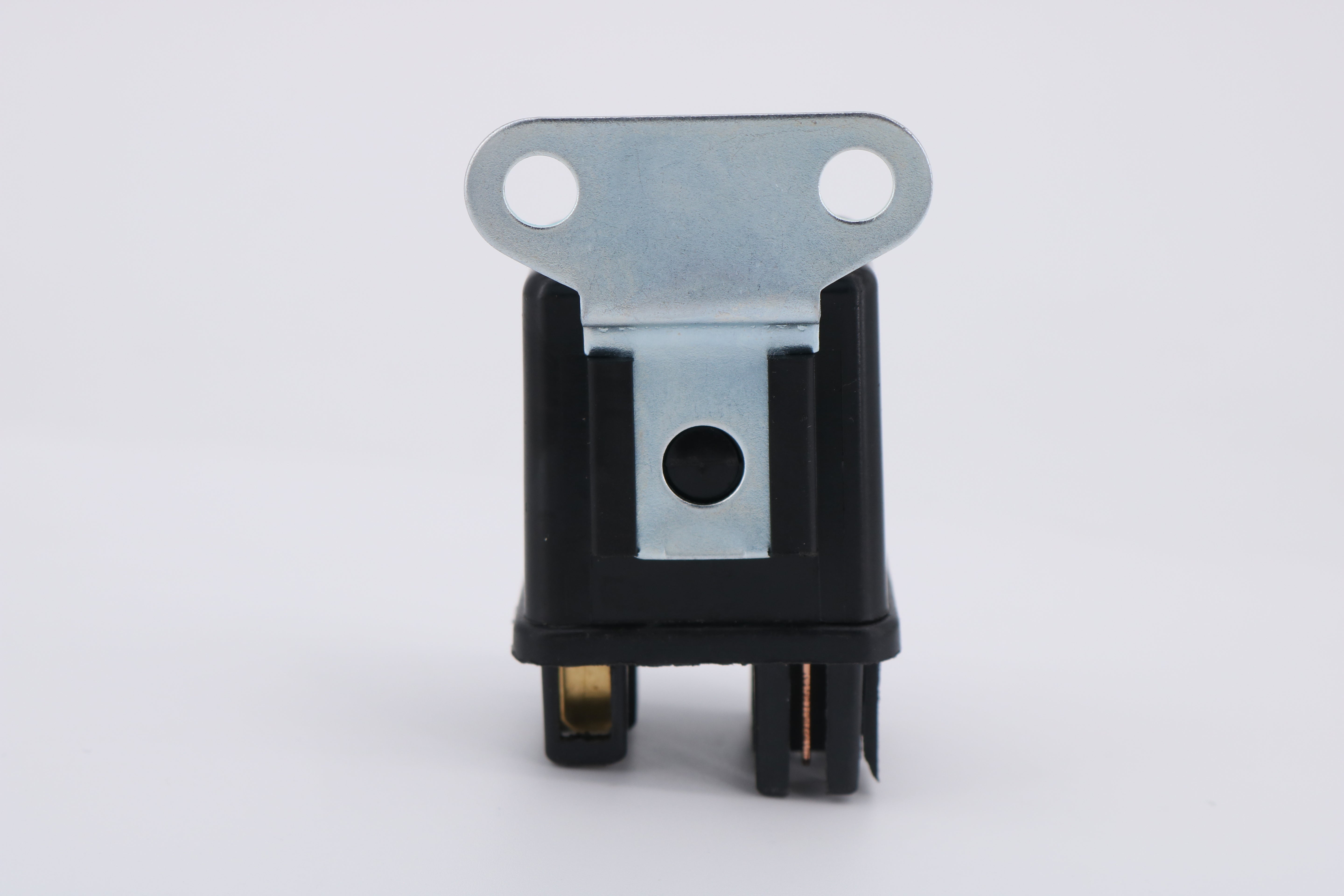 Glow Plug Relay 8944001061 for Isuzu 4JA1