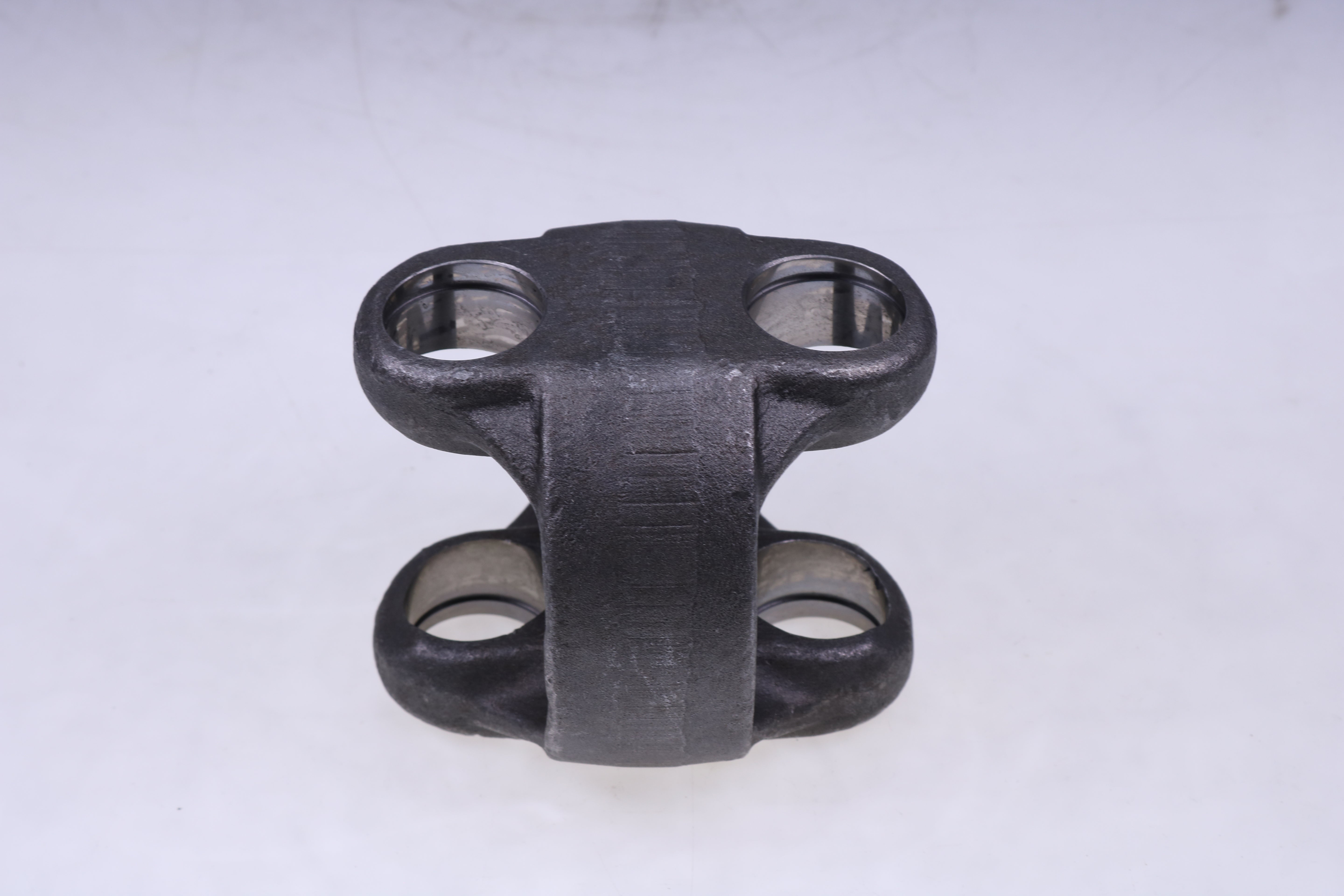 New Universal Joint R212901 for John Deere Tractor 5045E 5065E 5075E 5080R 5090E 5090EH 5090R 5100R 5103 5105 5220 5225 5303