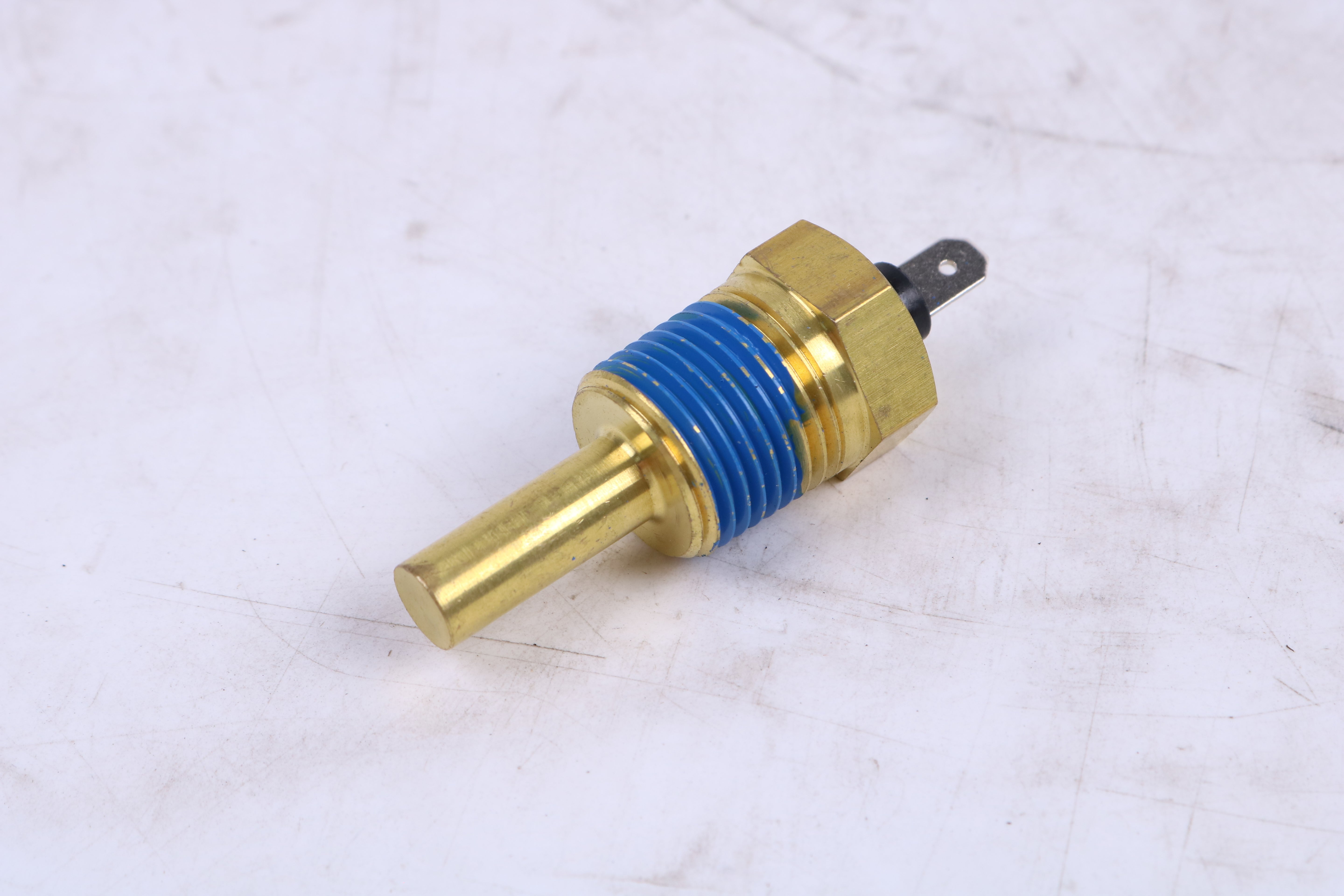 Water Temperature Sensor RE51774 for John Deere 2955 2750 2355 2755