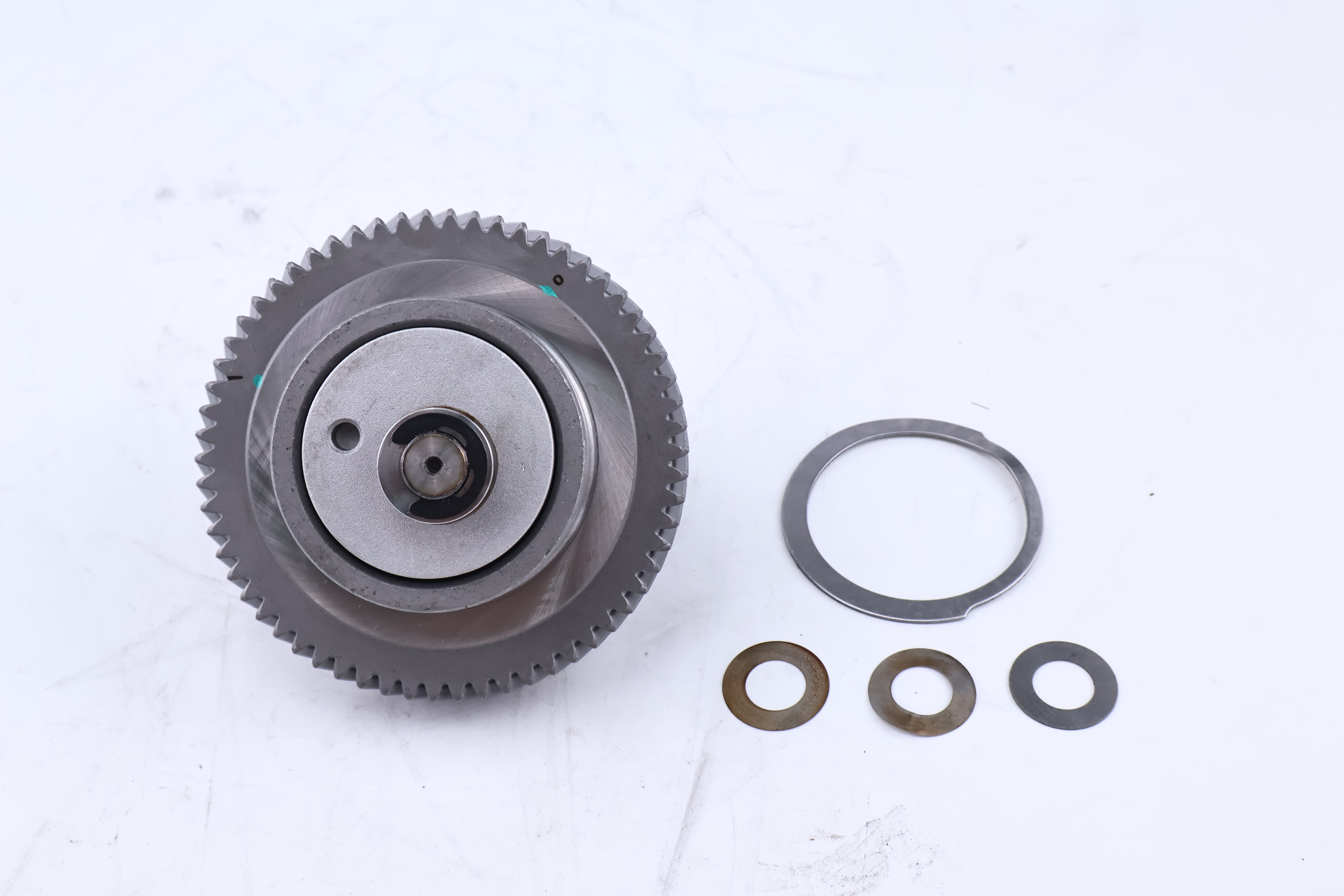 New Oil Pump SBA165026120 for New Holland Tractor 1320 1520 1530 1620 1630 1920 1925 2120 3415 Tc25 Tc25D Tc29 Tc29D